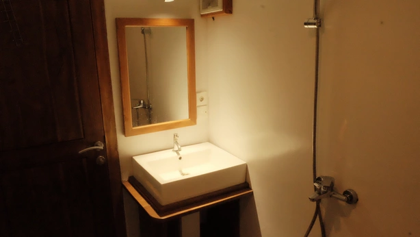 Master Cabin 2