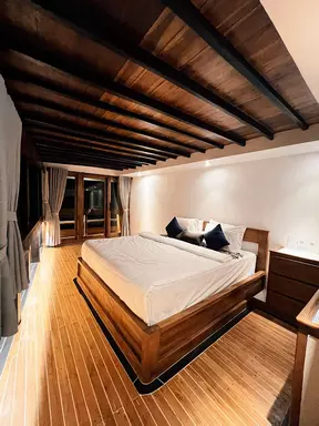 Master Cabin 2
