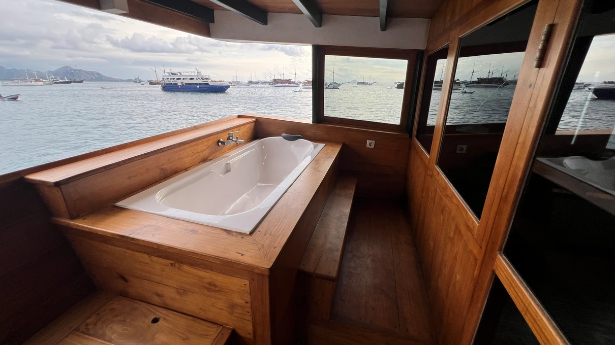 Suite Cabin