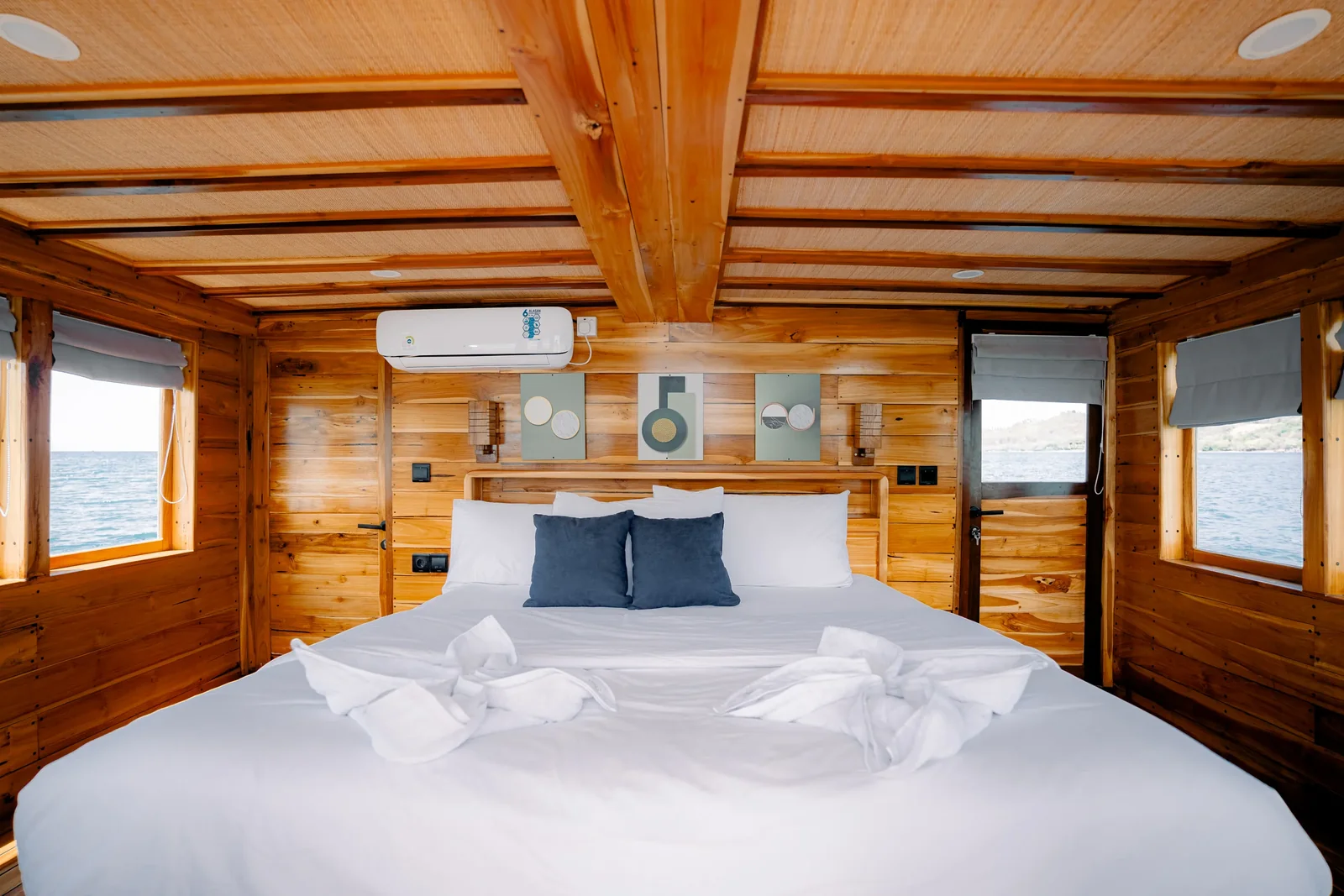 Nirwana Cabin