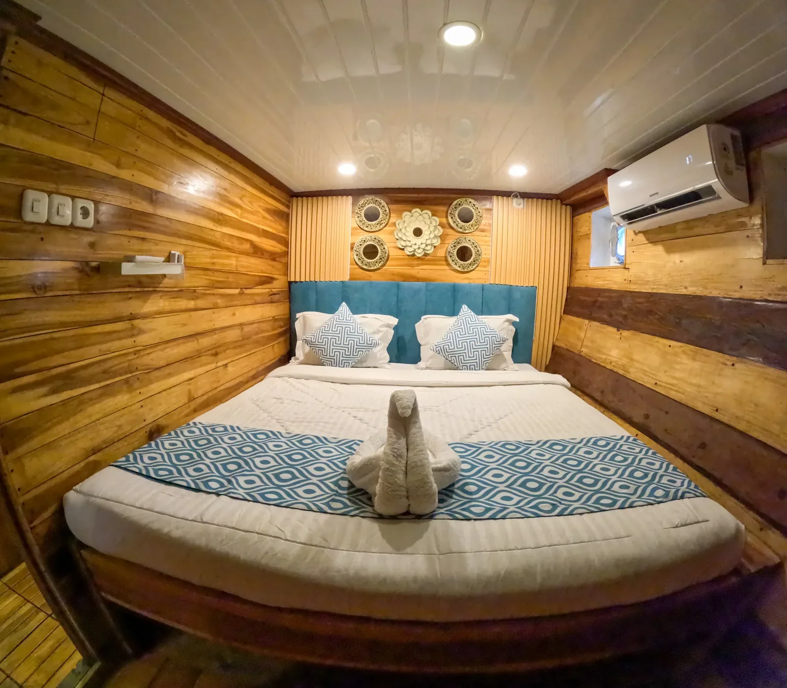 Superior Cabin