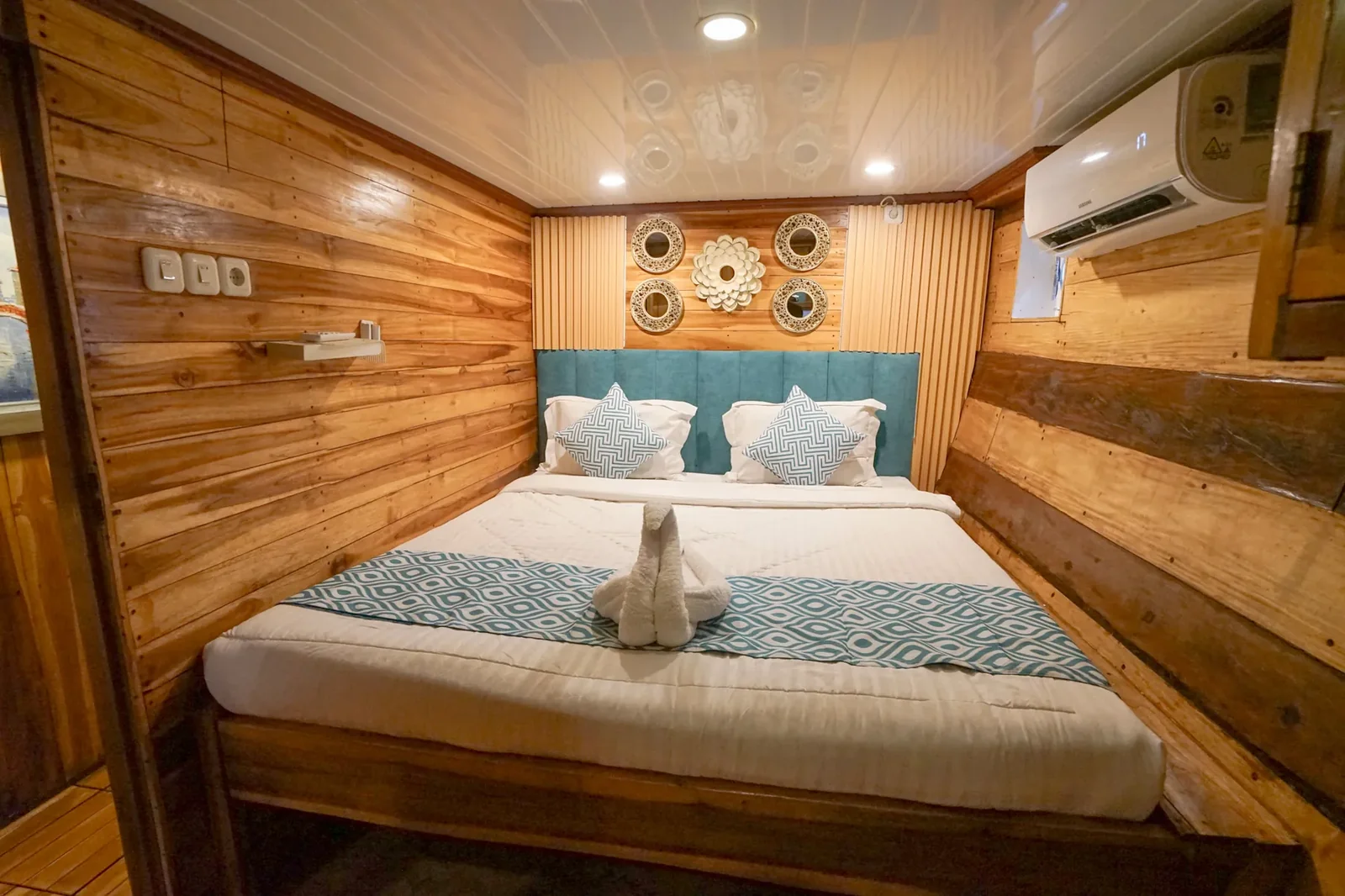 Superior Cabin