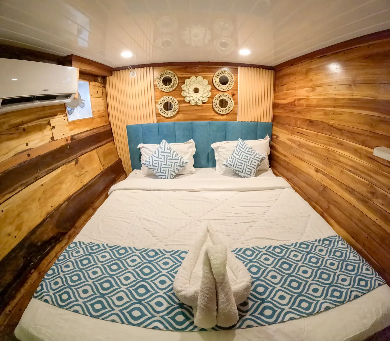 Superior Cabin