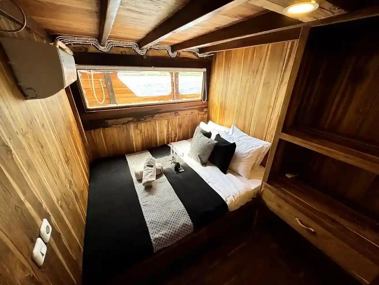 Deluxe Cabin