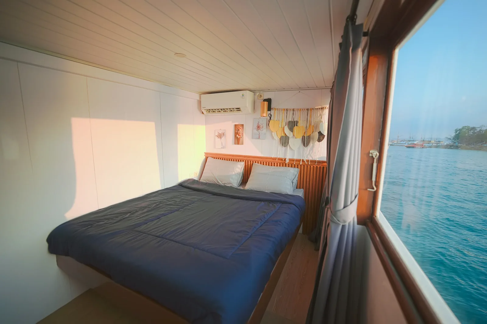 Signature Cabin
