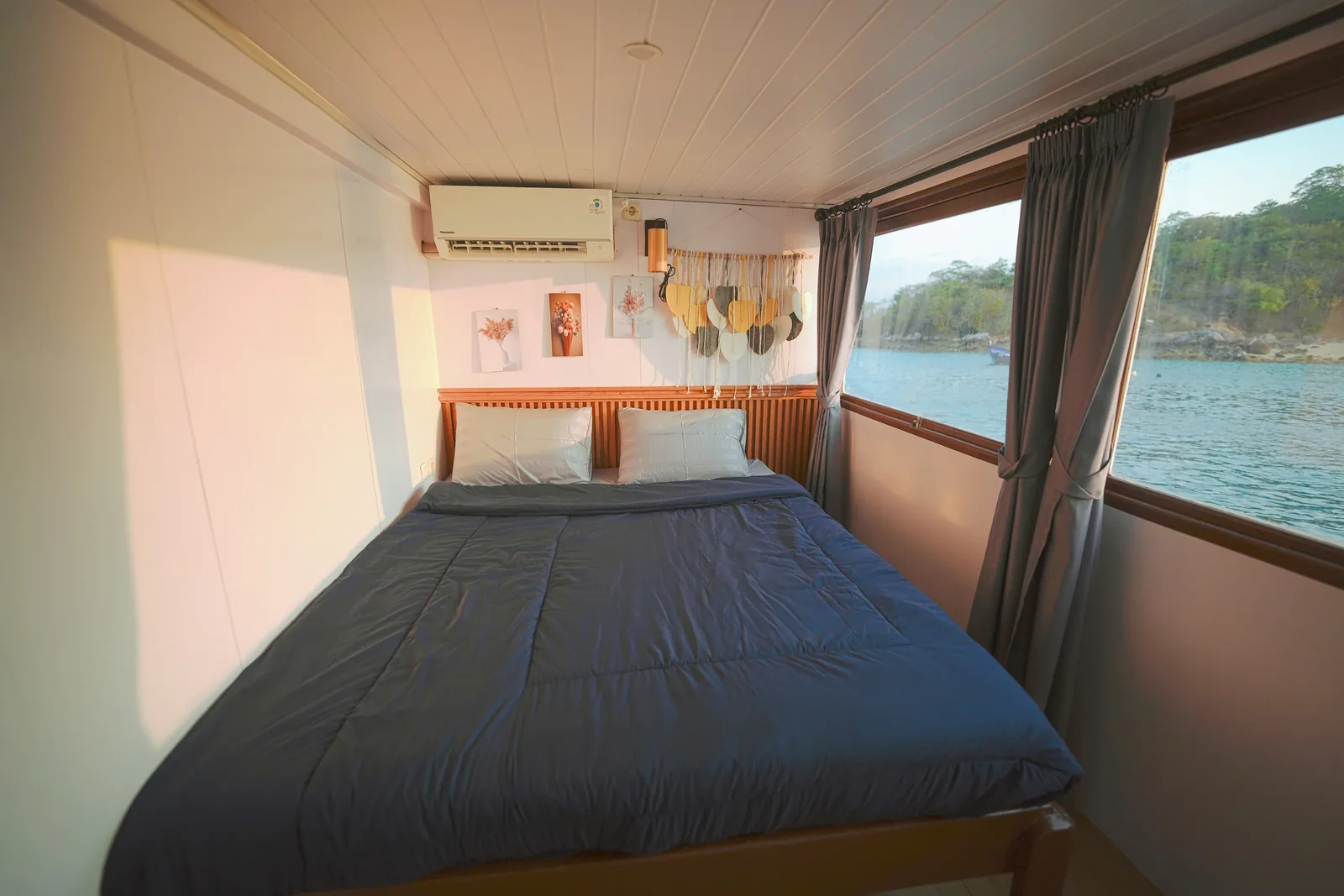 Signature Cabin