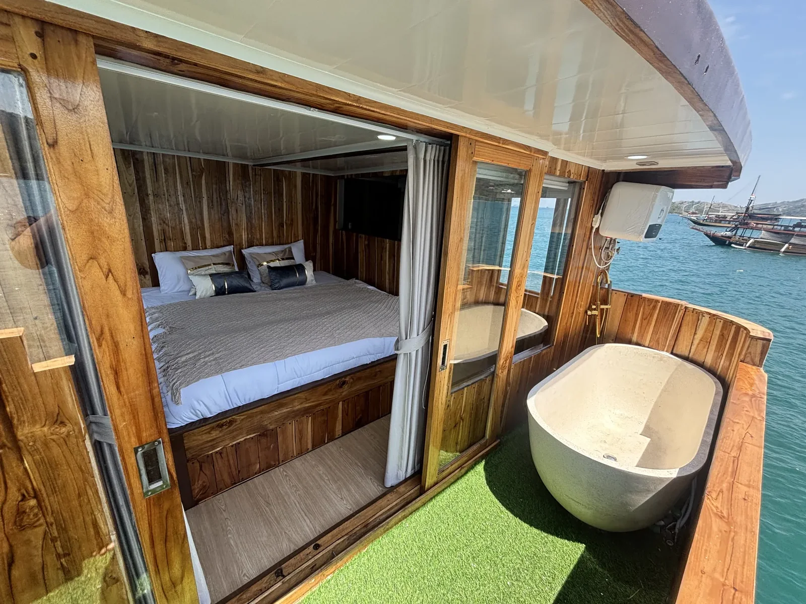 Master Cabin