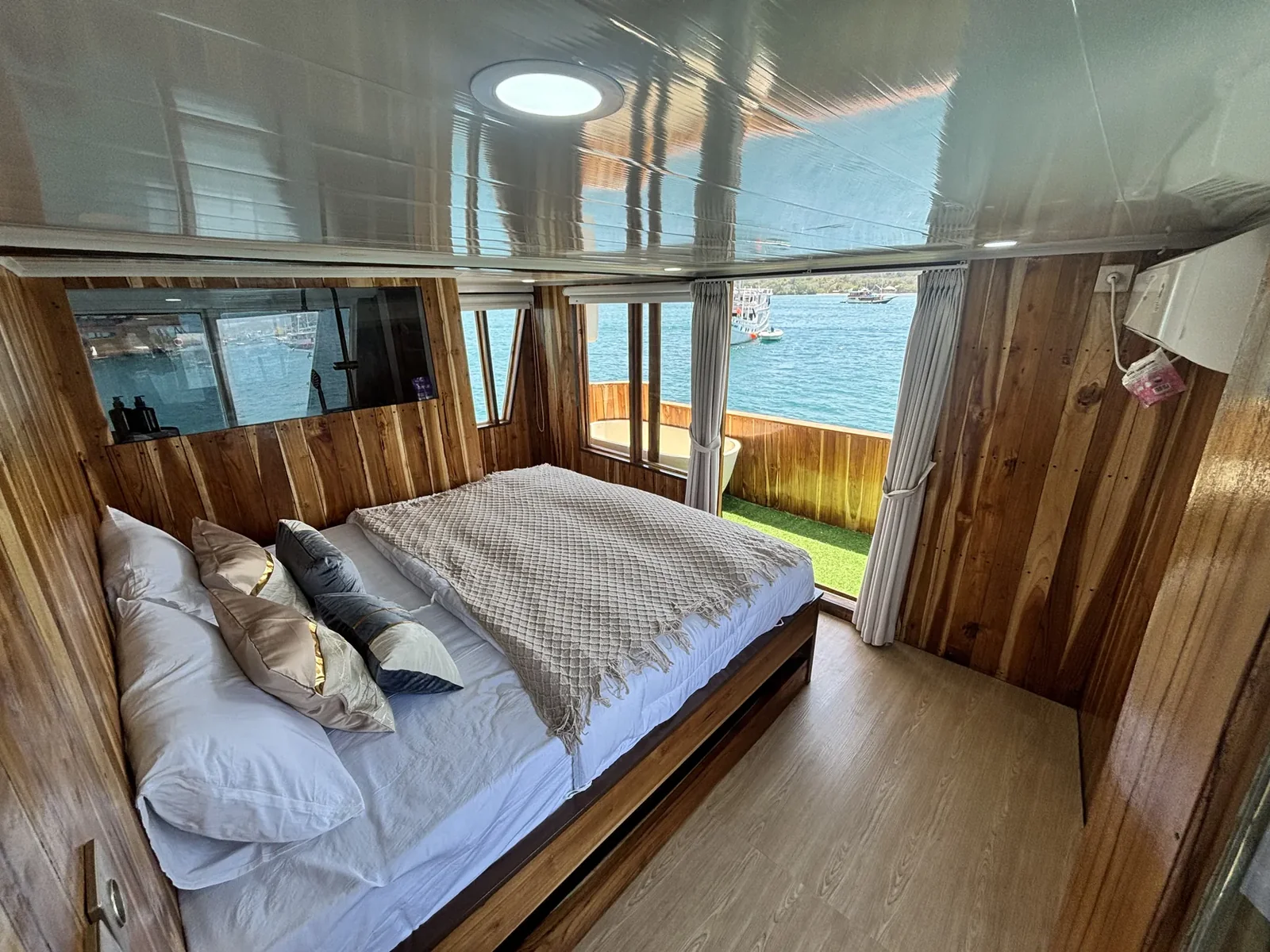 Master Cabin