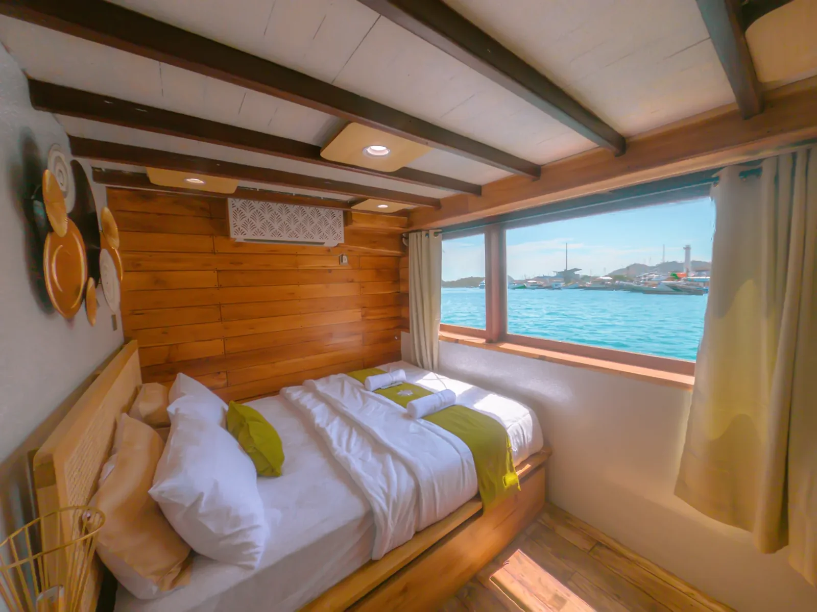 Deluxe Cabin
