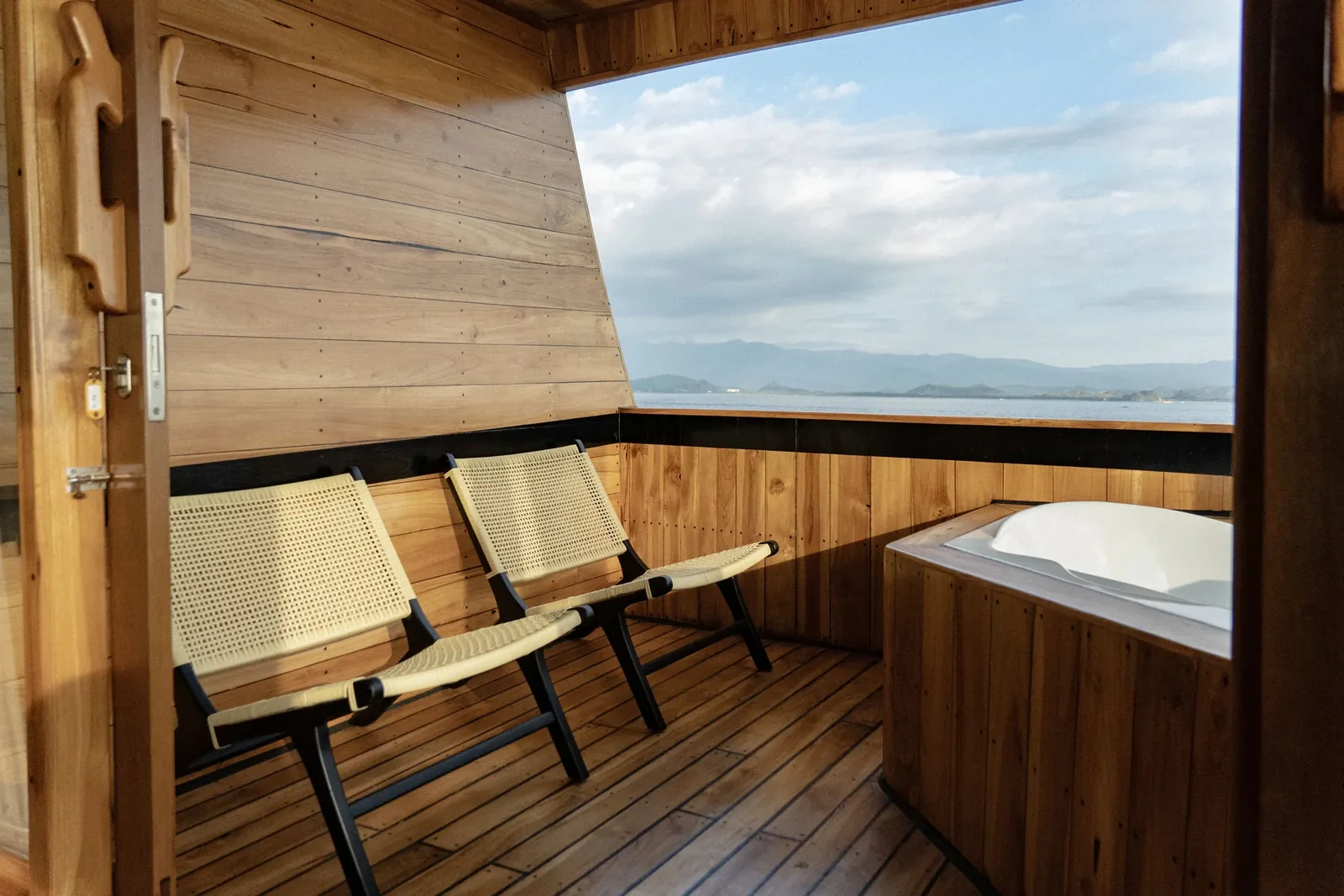 Royal Master Cabin