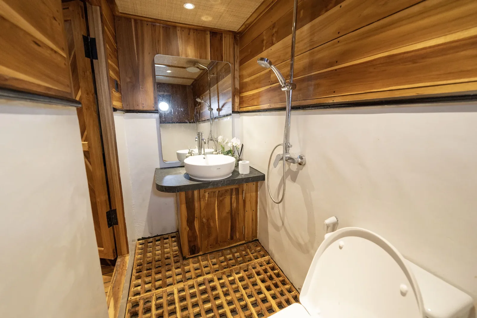 Superior Cabin