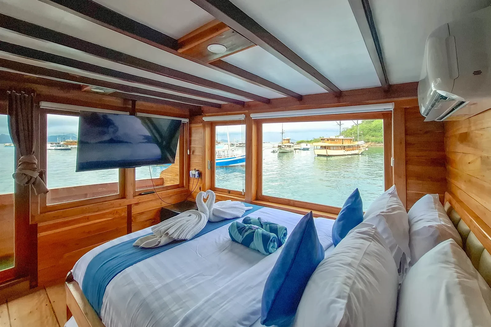 Master Cabin 1