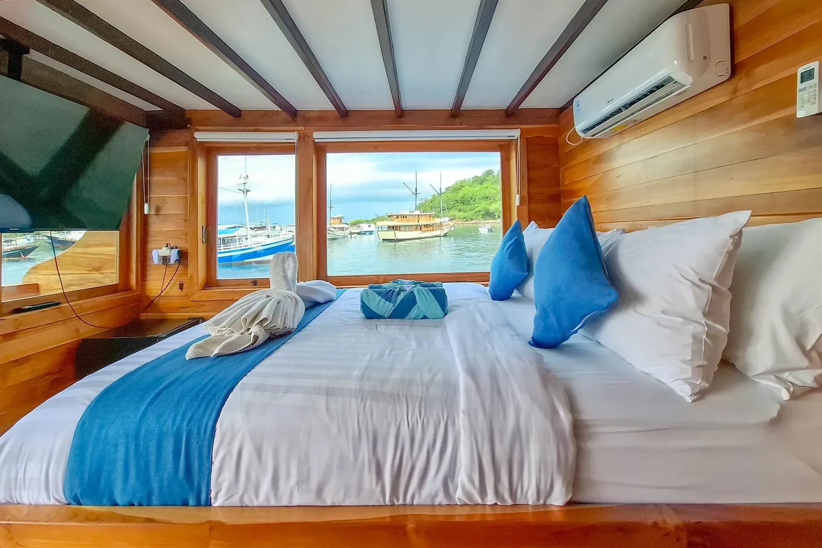 Master Cabin 1