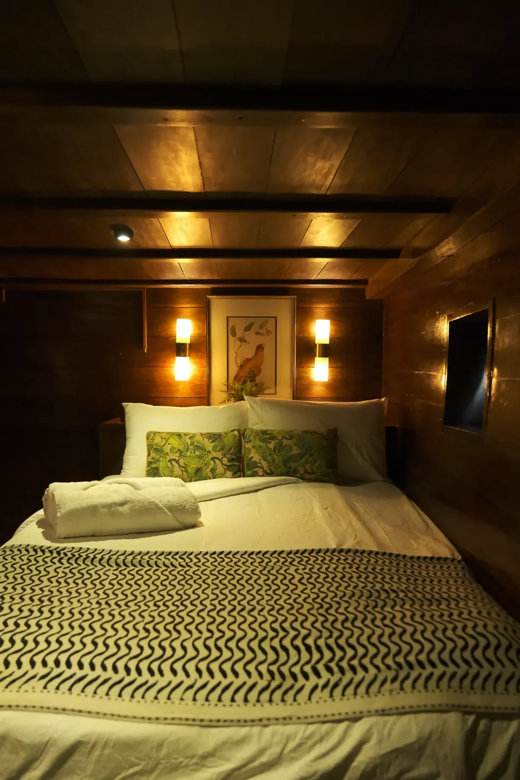 Deluxe Cabin 2