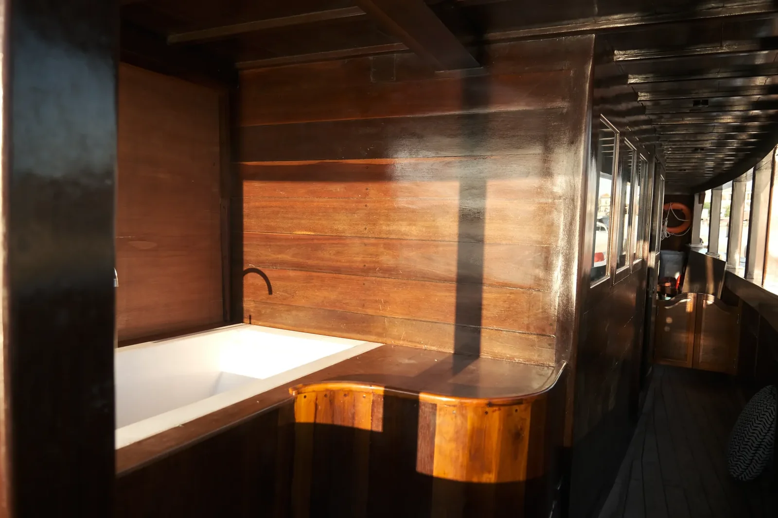 Suite Cabin