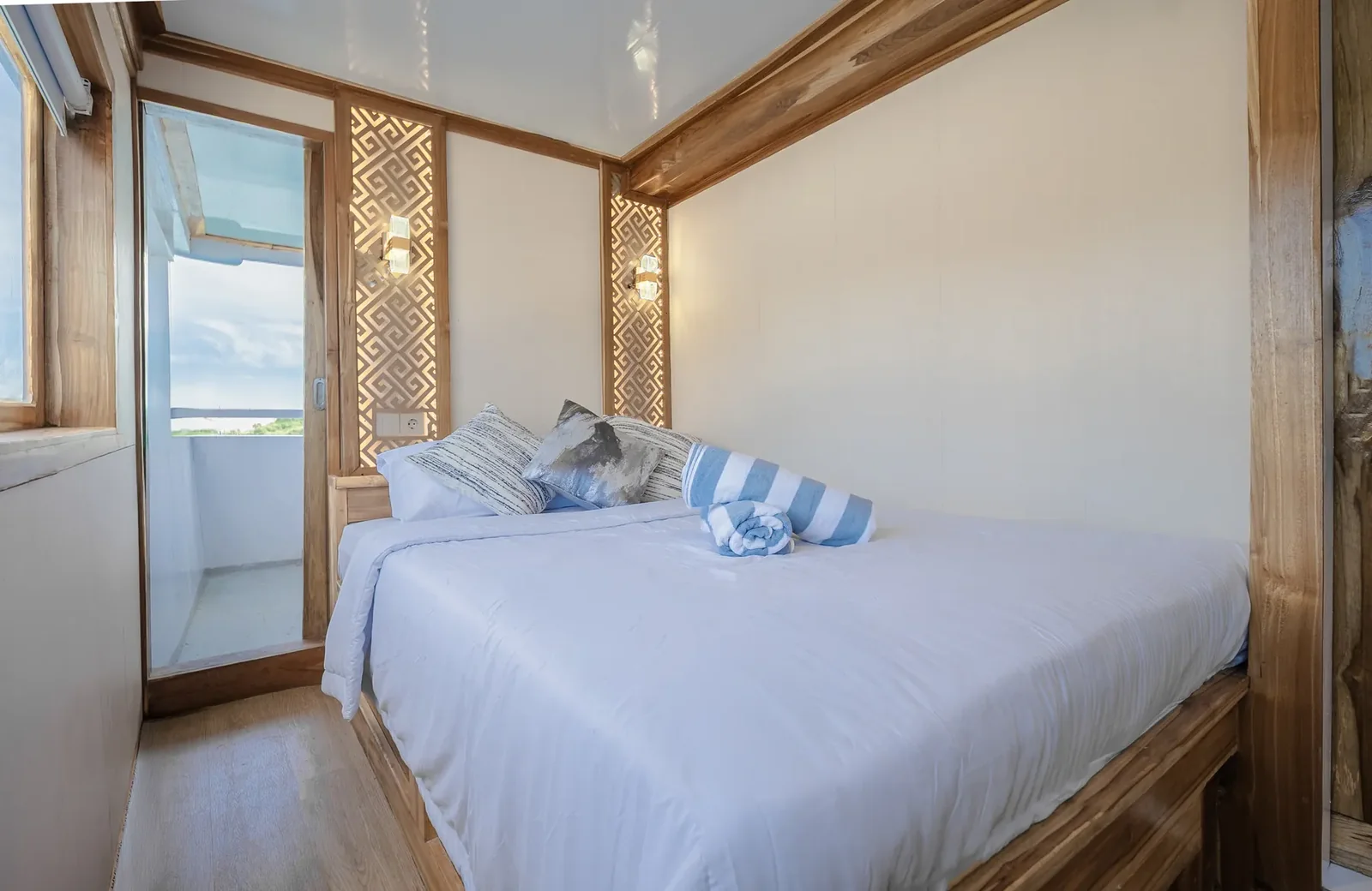 Signature Cabin