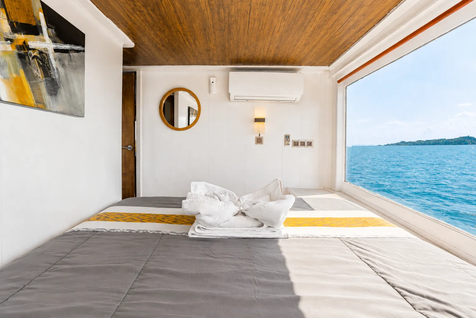 Private Cabin 2