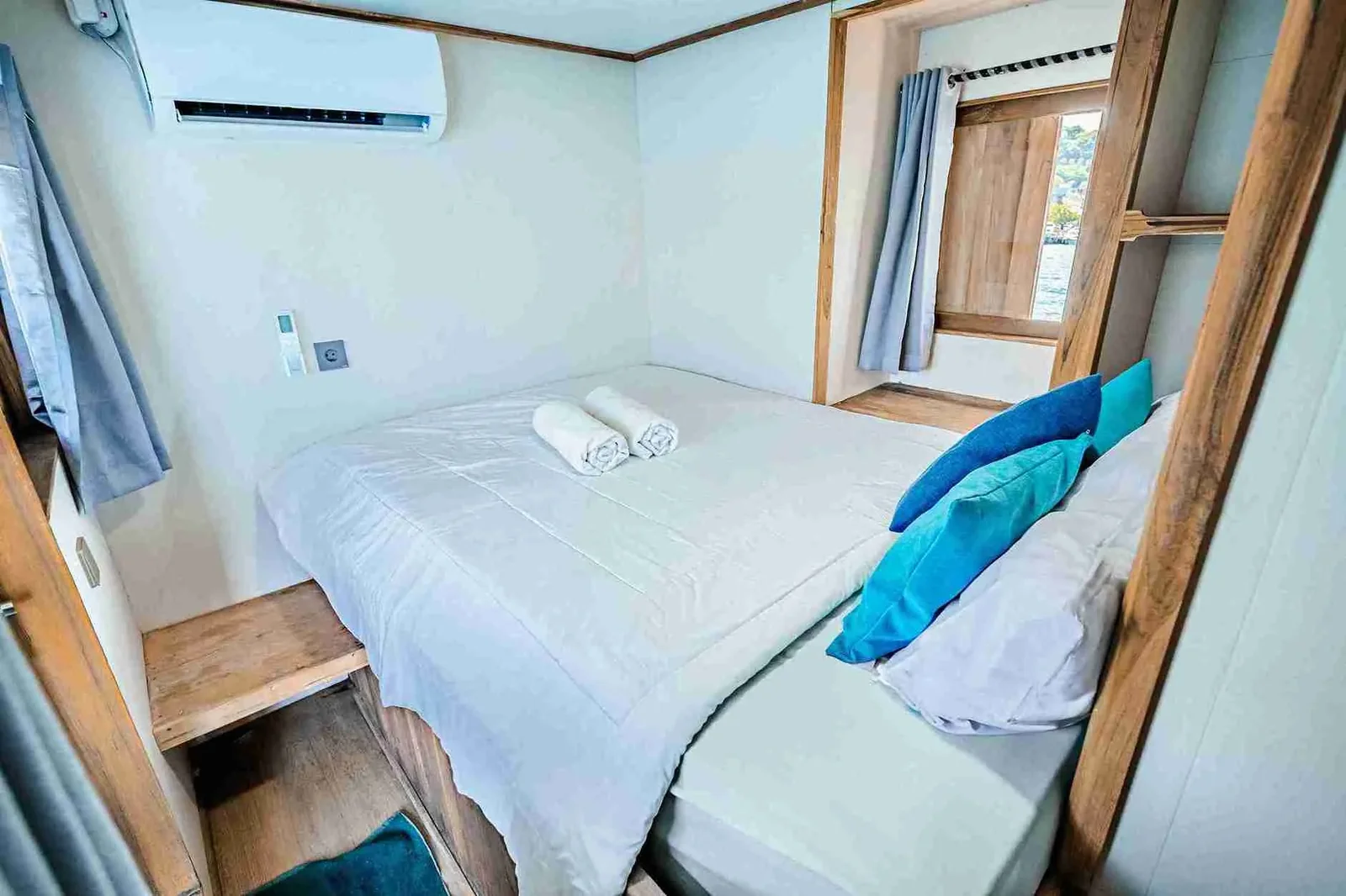 Private Cabin