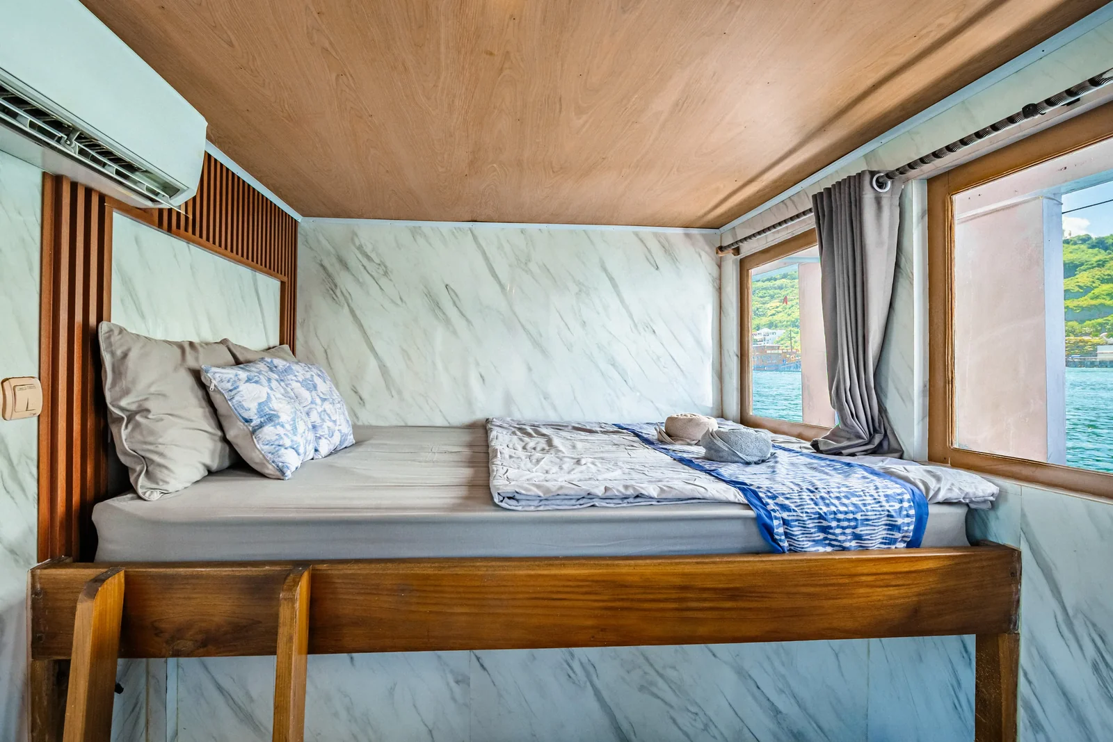 Shared Cabin