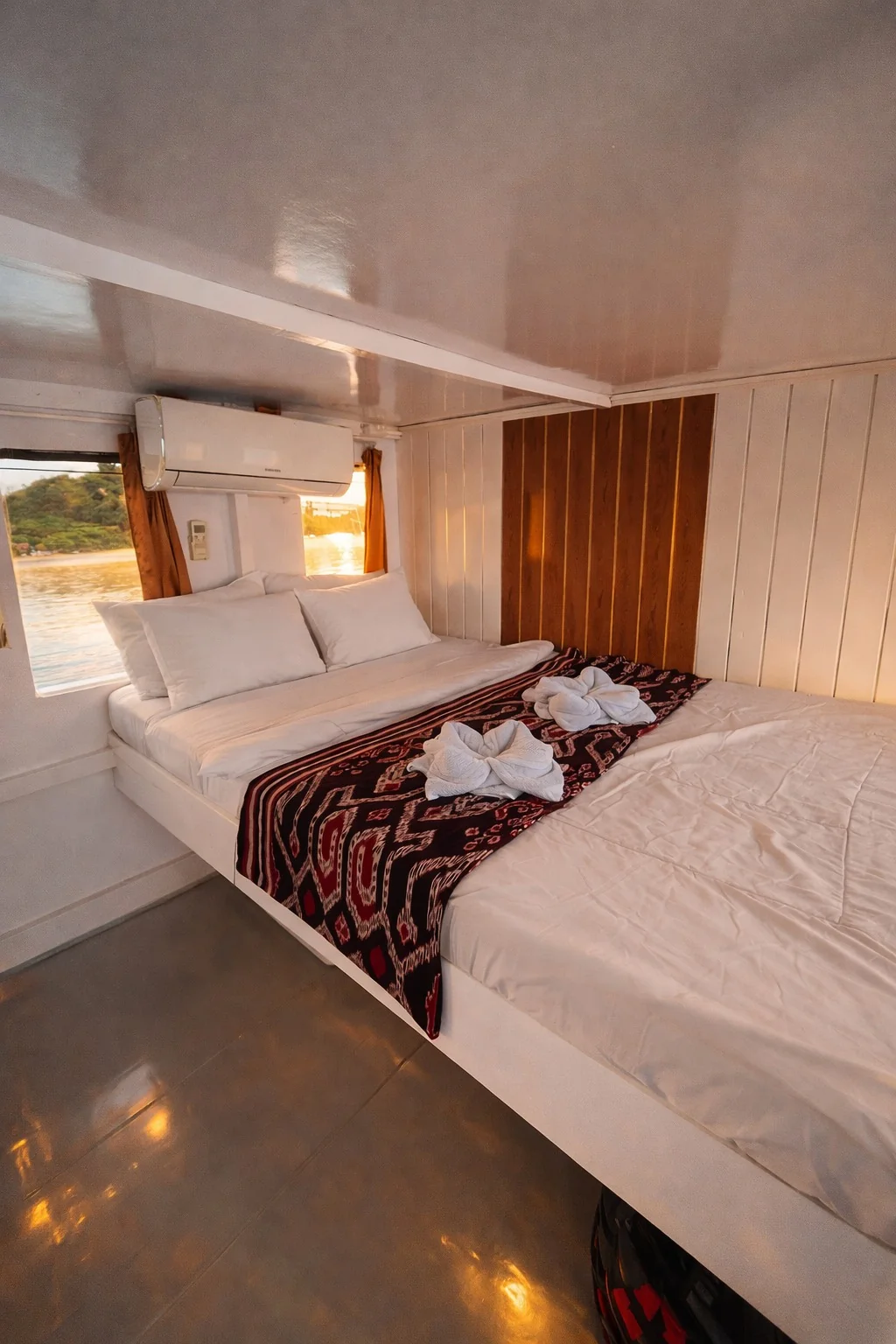 Deluxe Cabin
