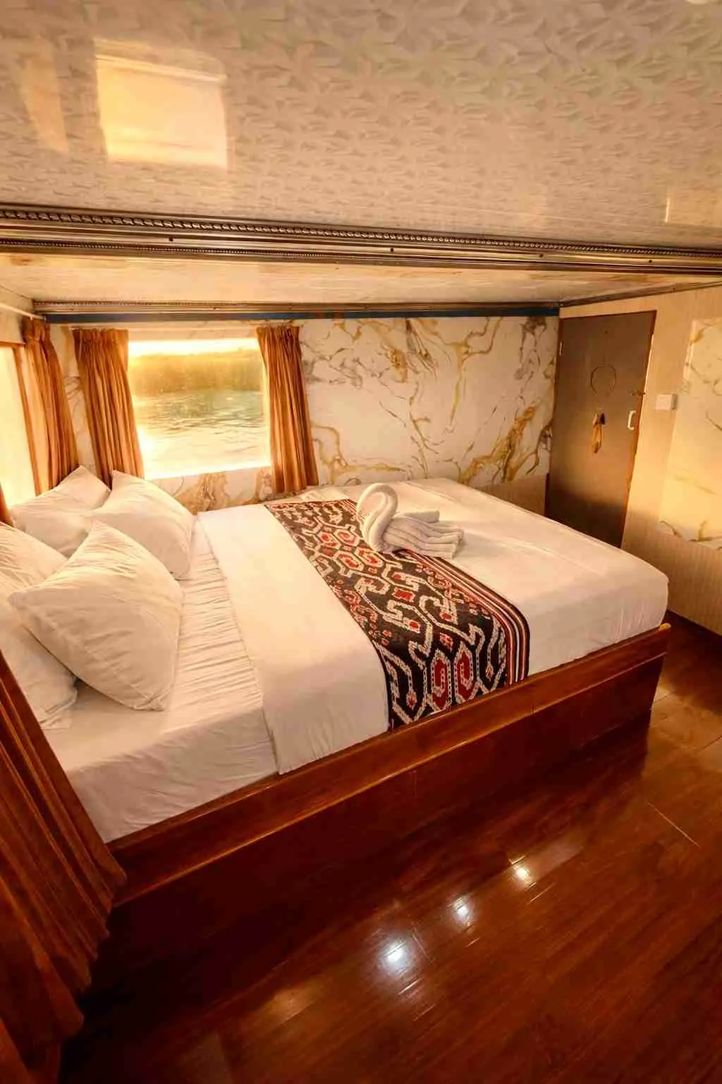 Master Cabin 2