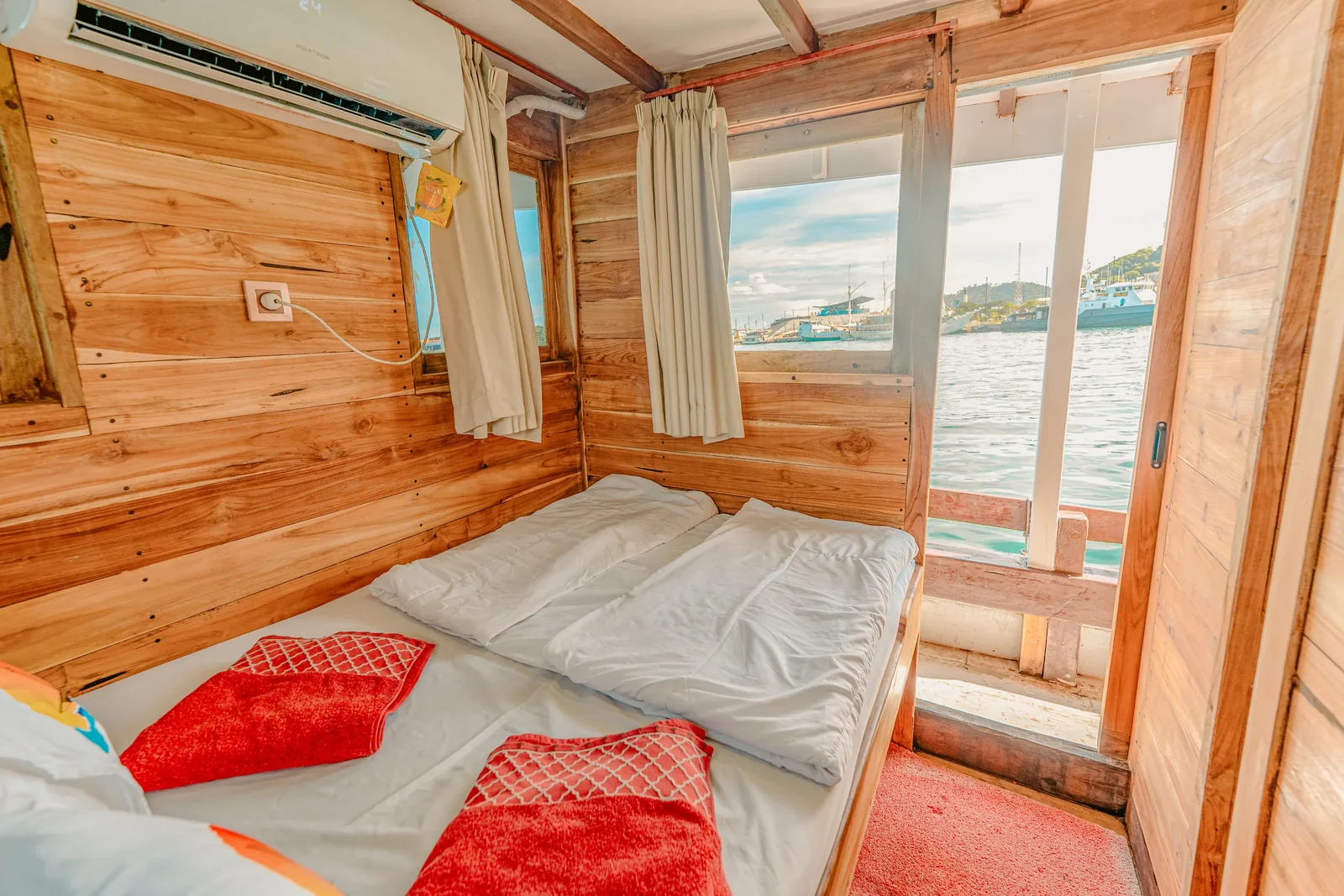 Deluxe Cabin