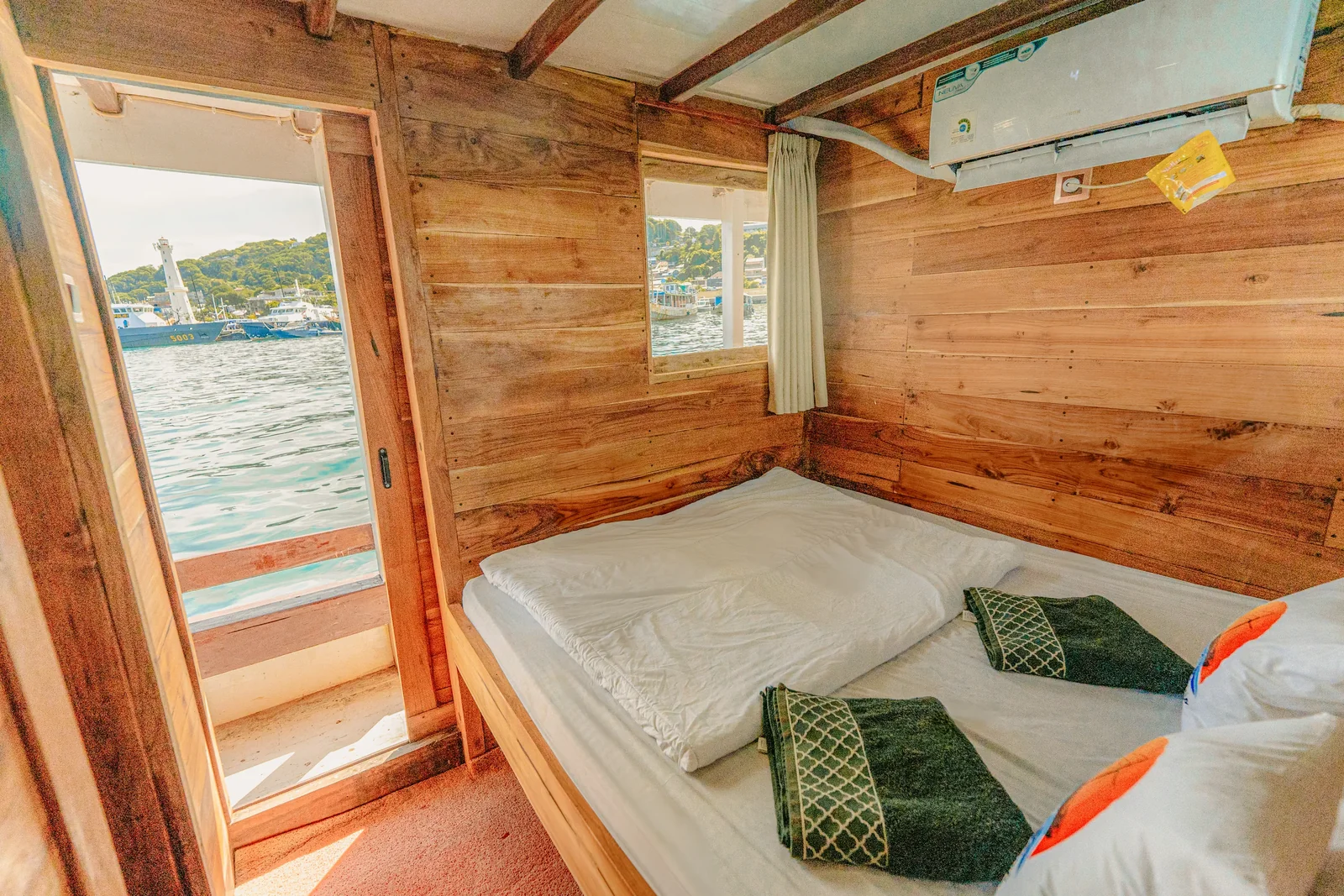 Deluxe Cabin