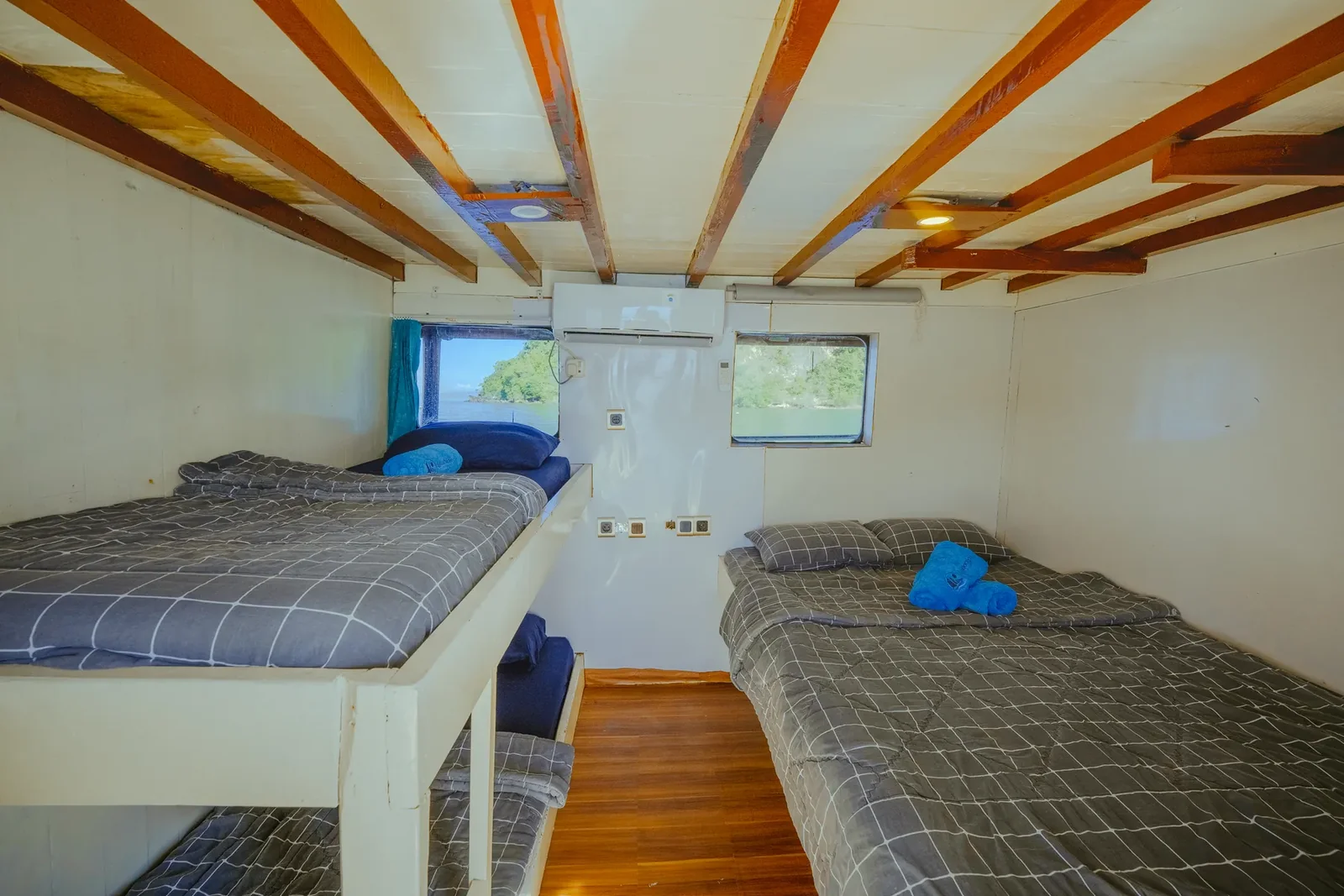 Full Ocean Cabin