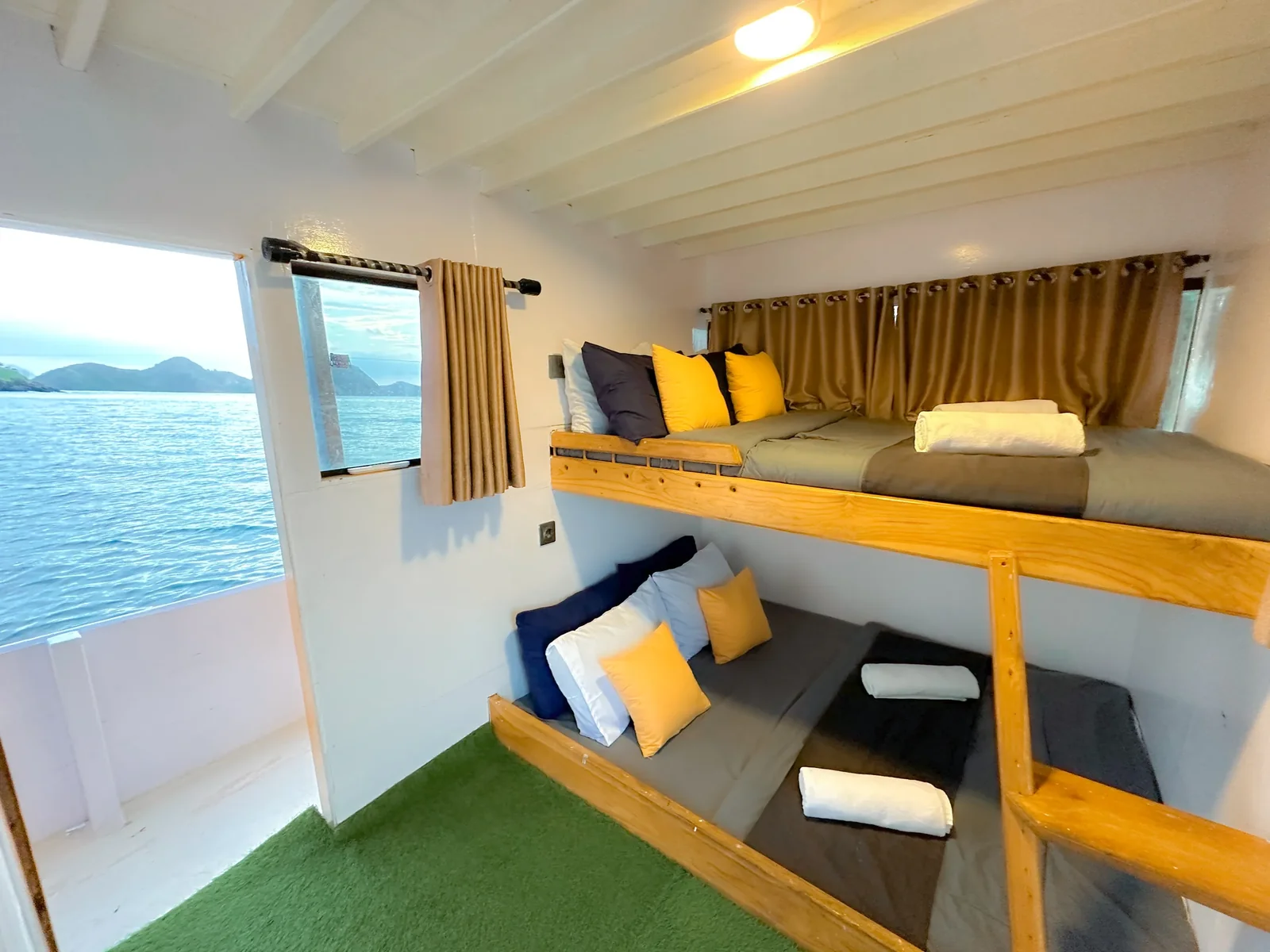 Deluxe Cabin
