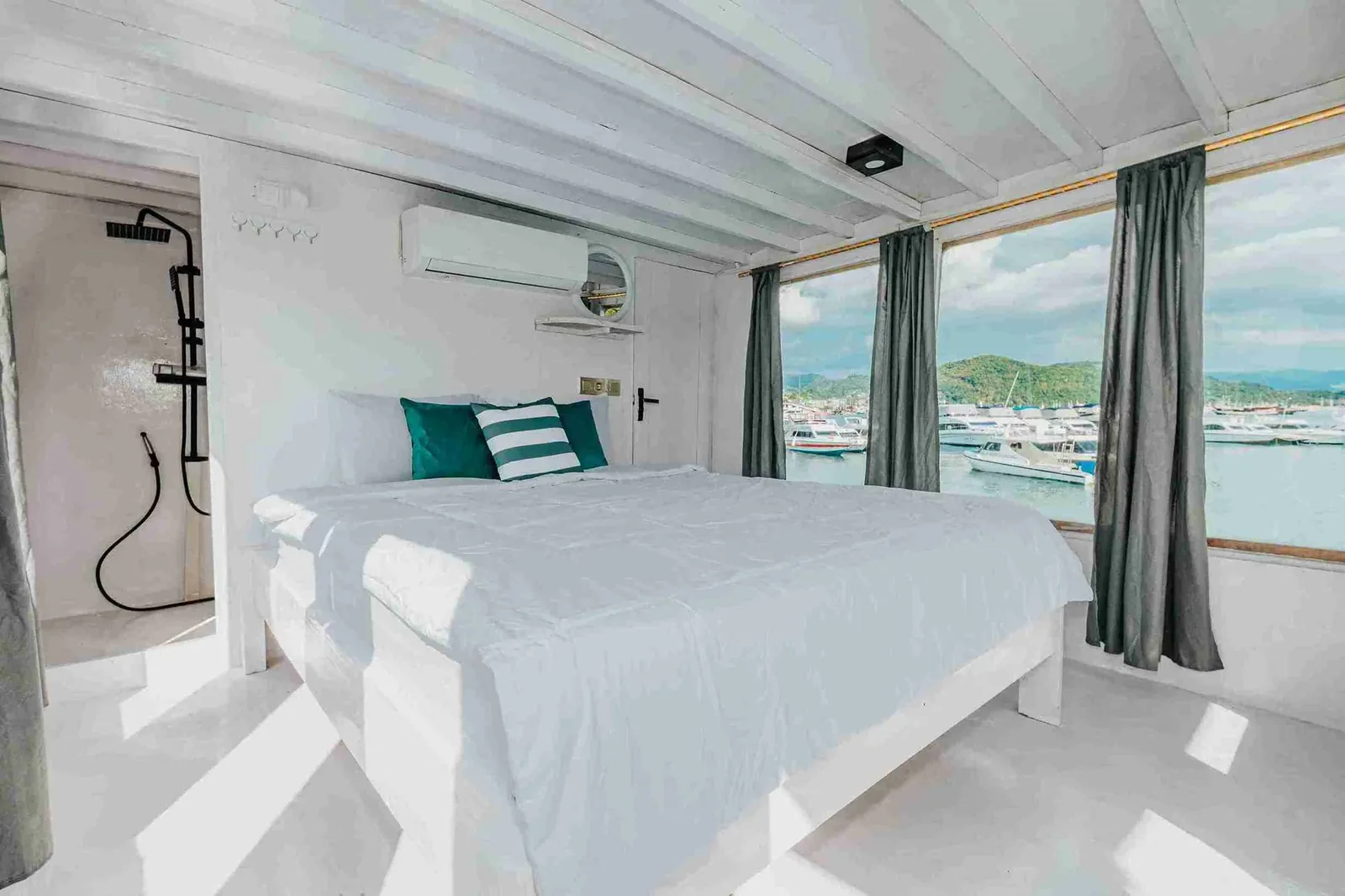 Master Cabin