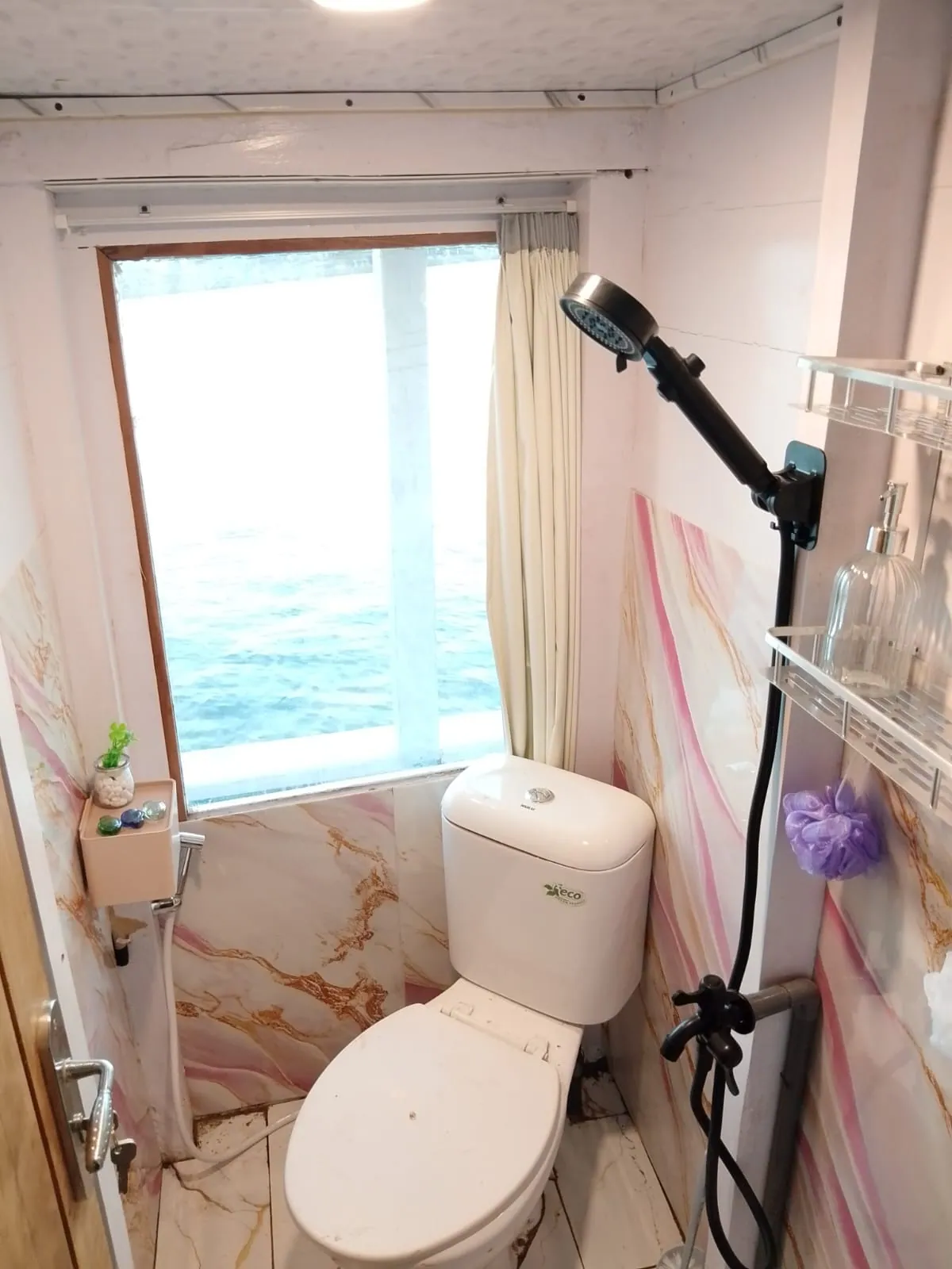 Suite Cabin