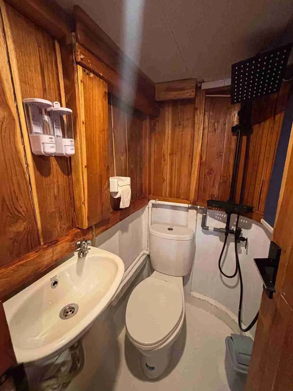 Asia Cabin - 2