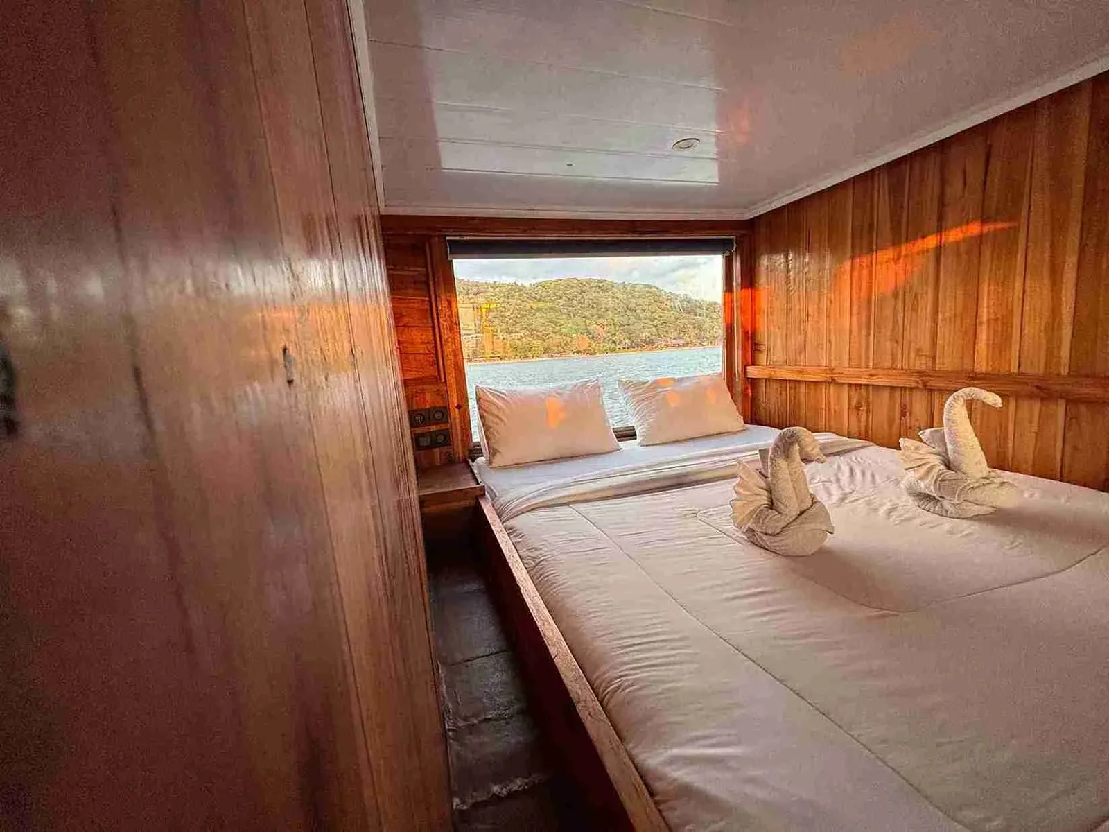 Bajo Cabin