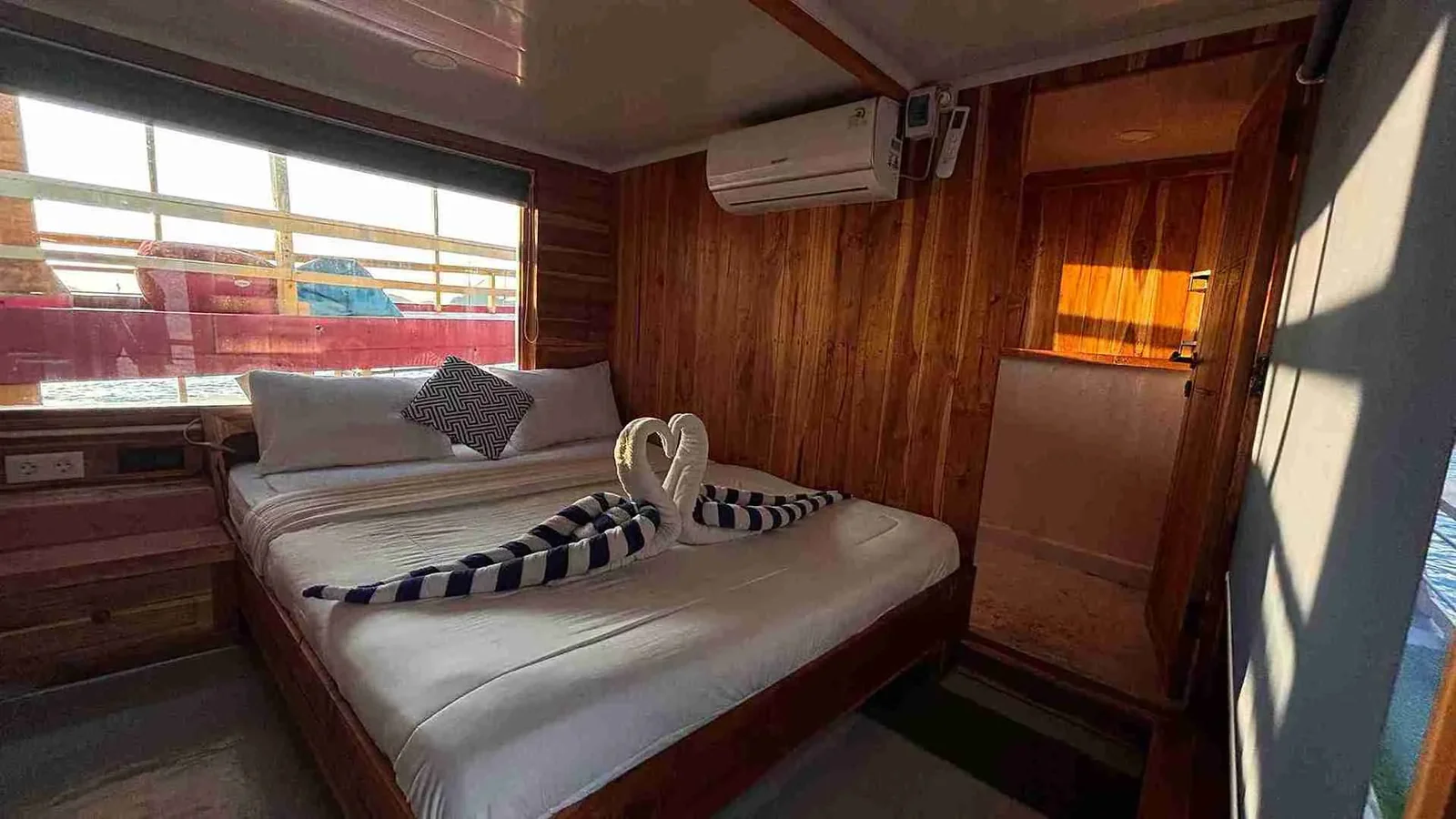 Sydney Cabin