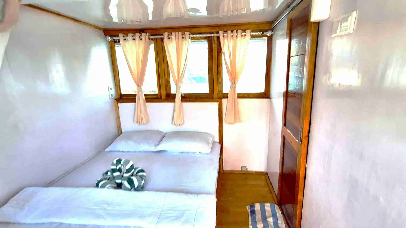 Deluxe Cabin