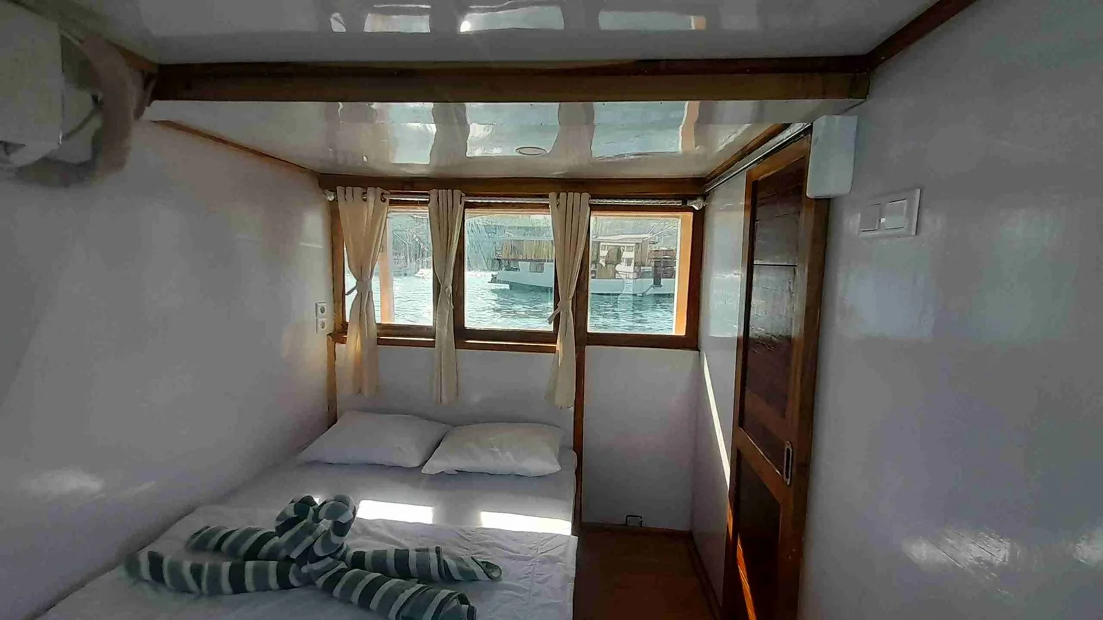 Deluxe Cabin