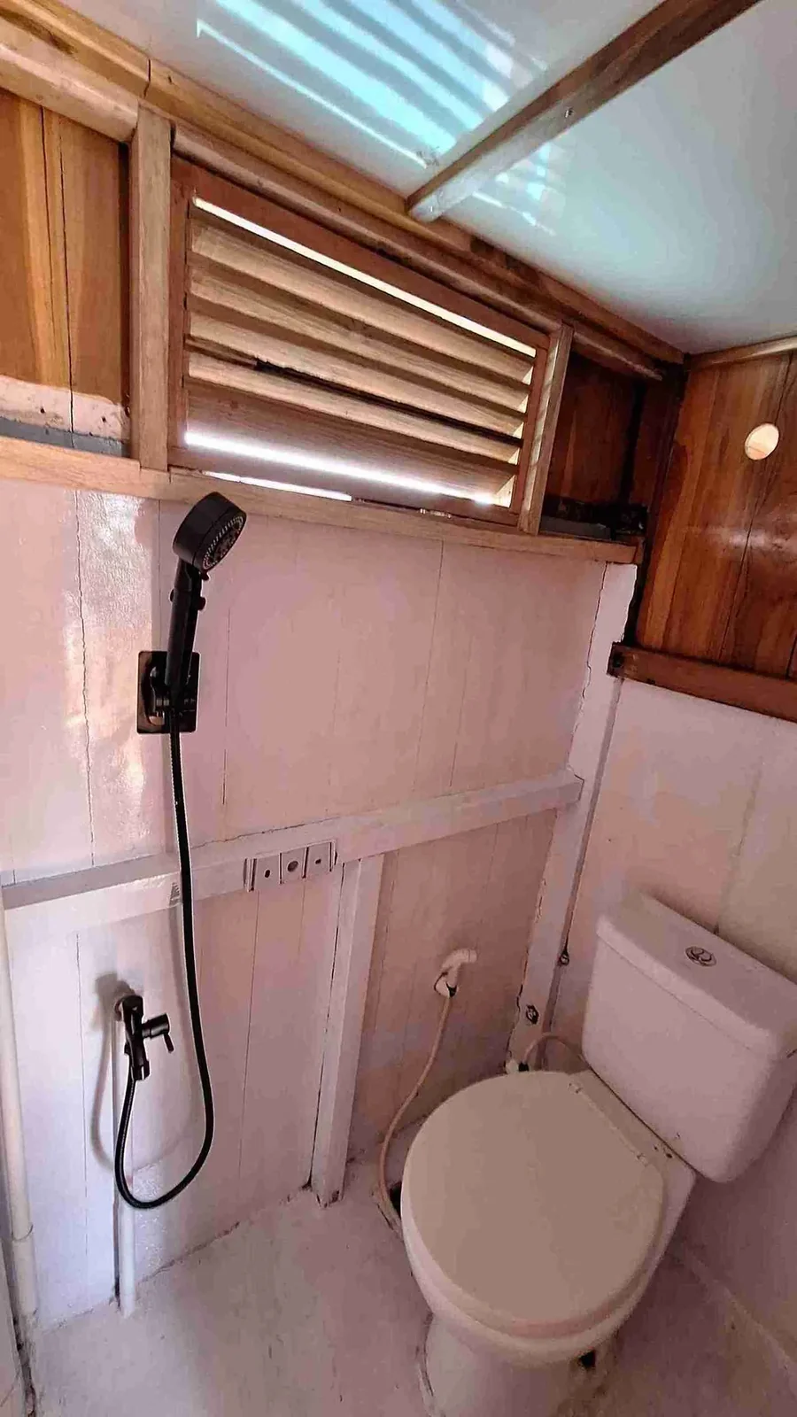 Triple Cabin