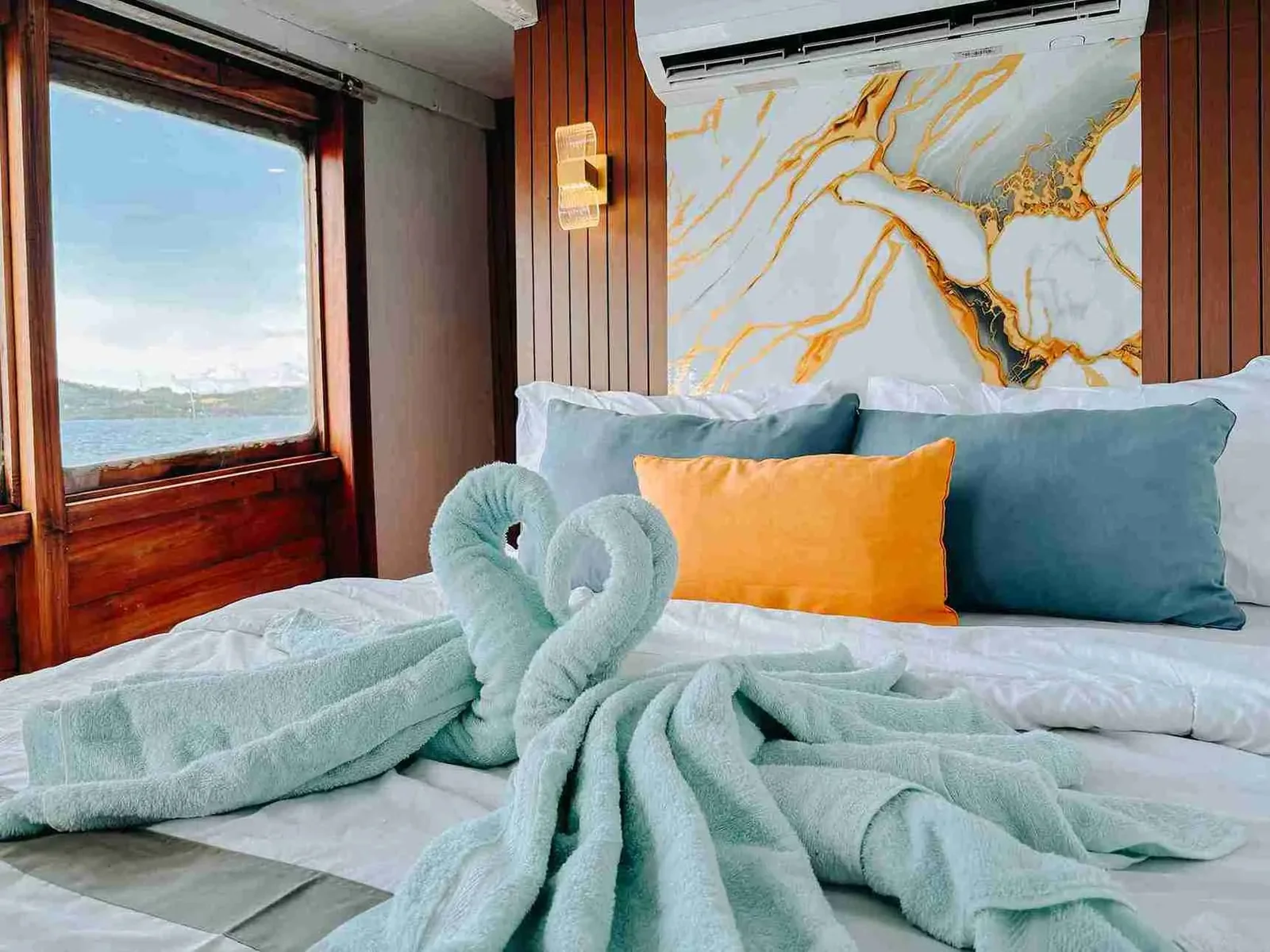 Private Cabin