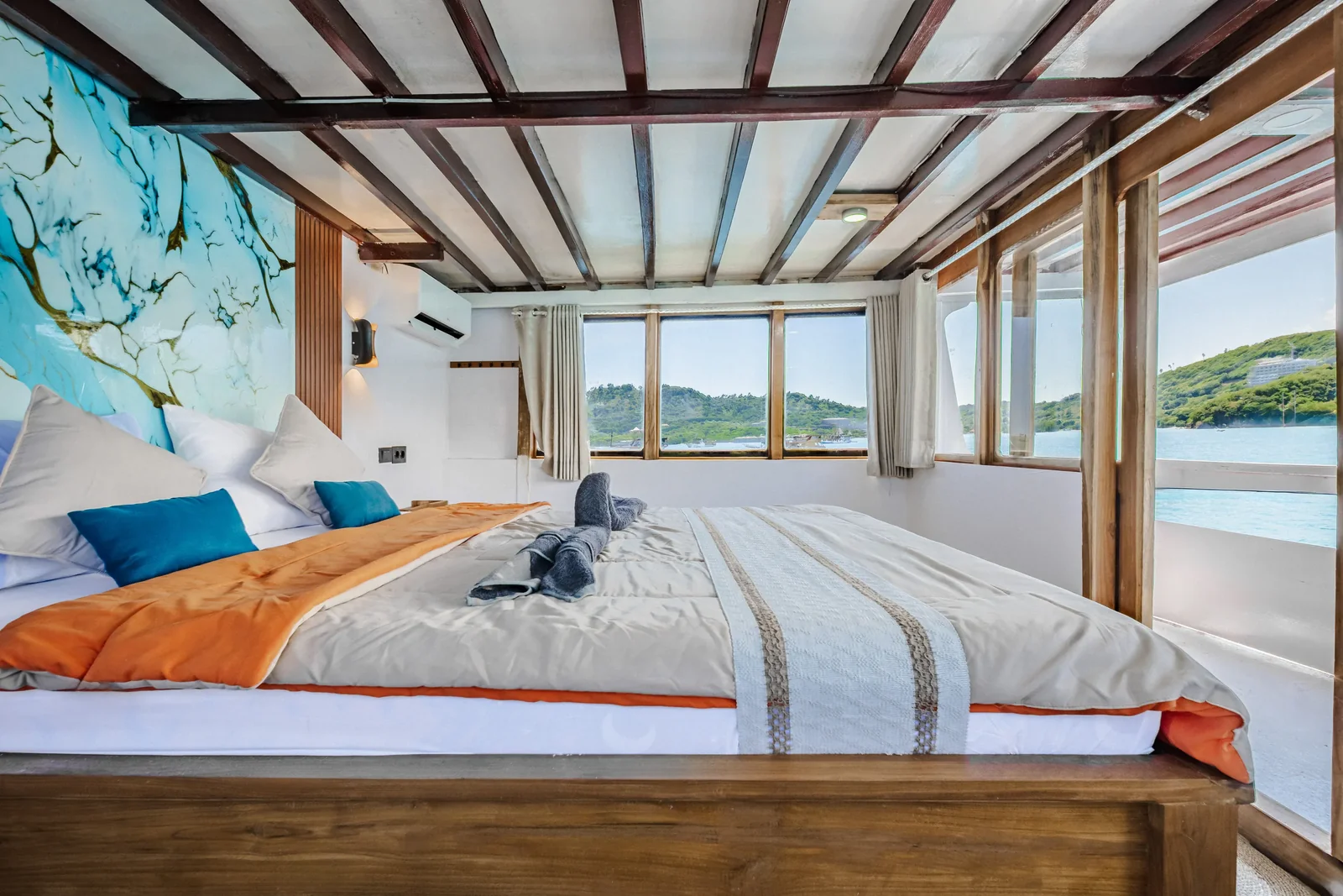 Master Cabin
