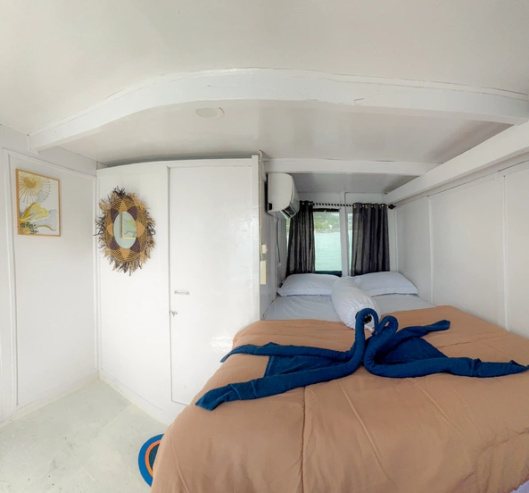Private Cabin 3