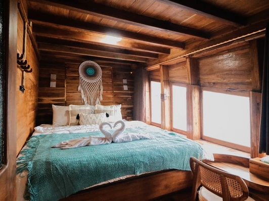 Deluxe Cabin 1