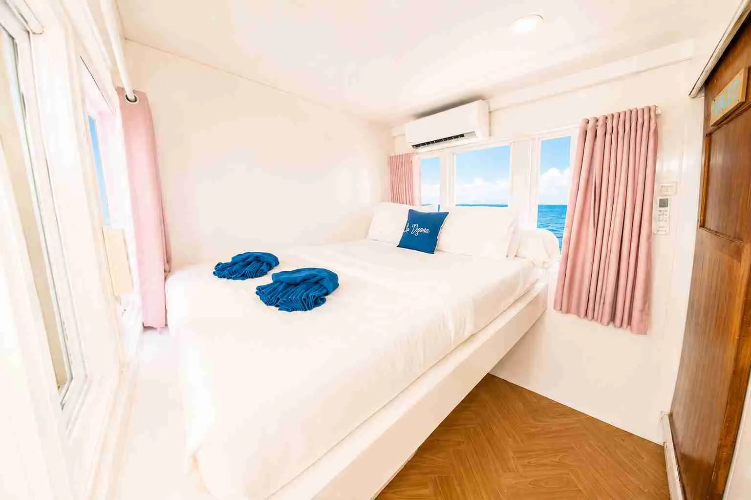 Deluxe Cabin