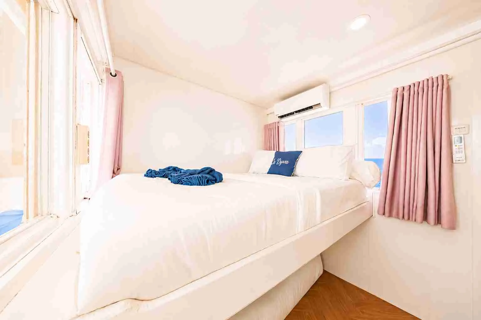 Deluxe Cabin