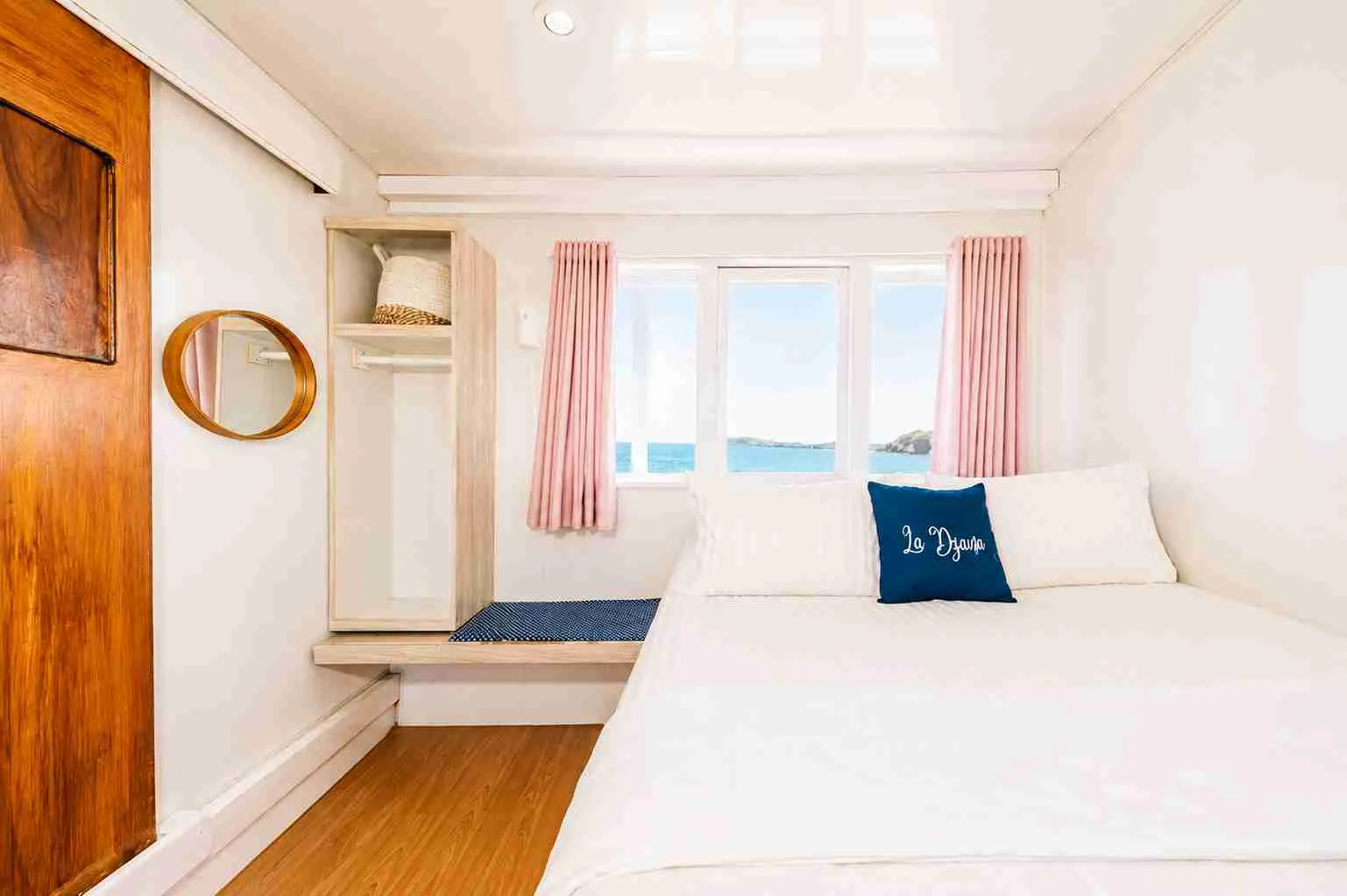 Master Cabin