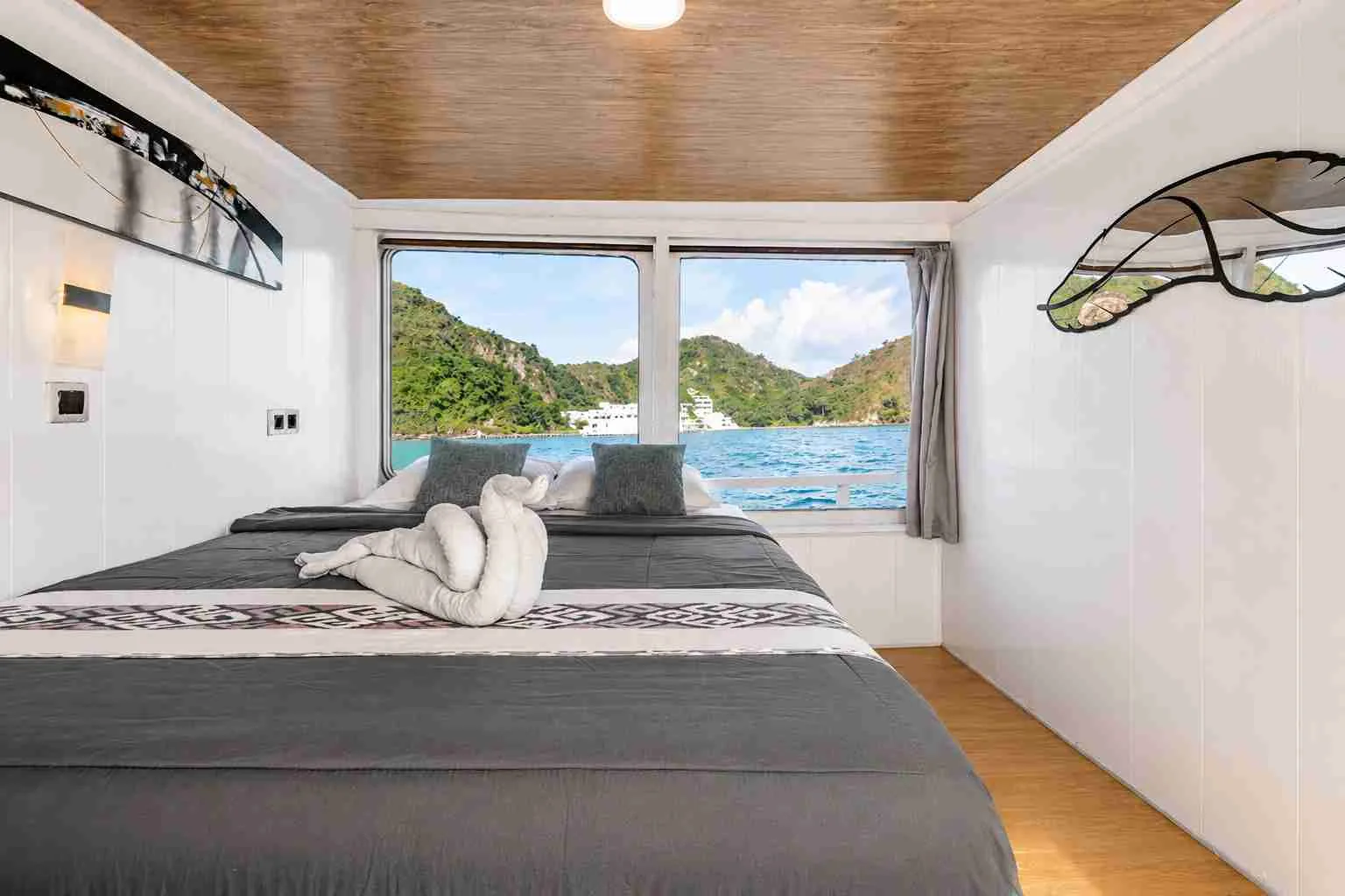 Private Cabin 1