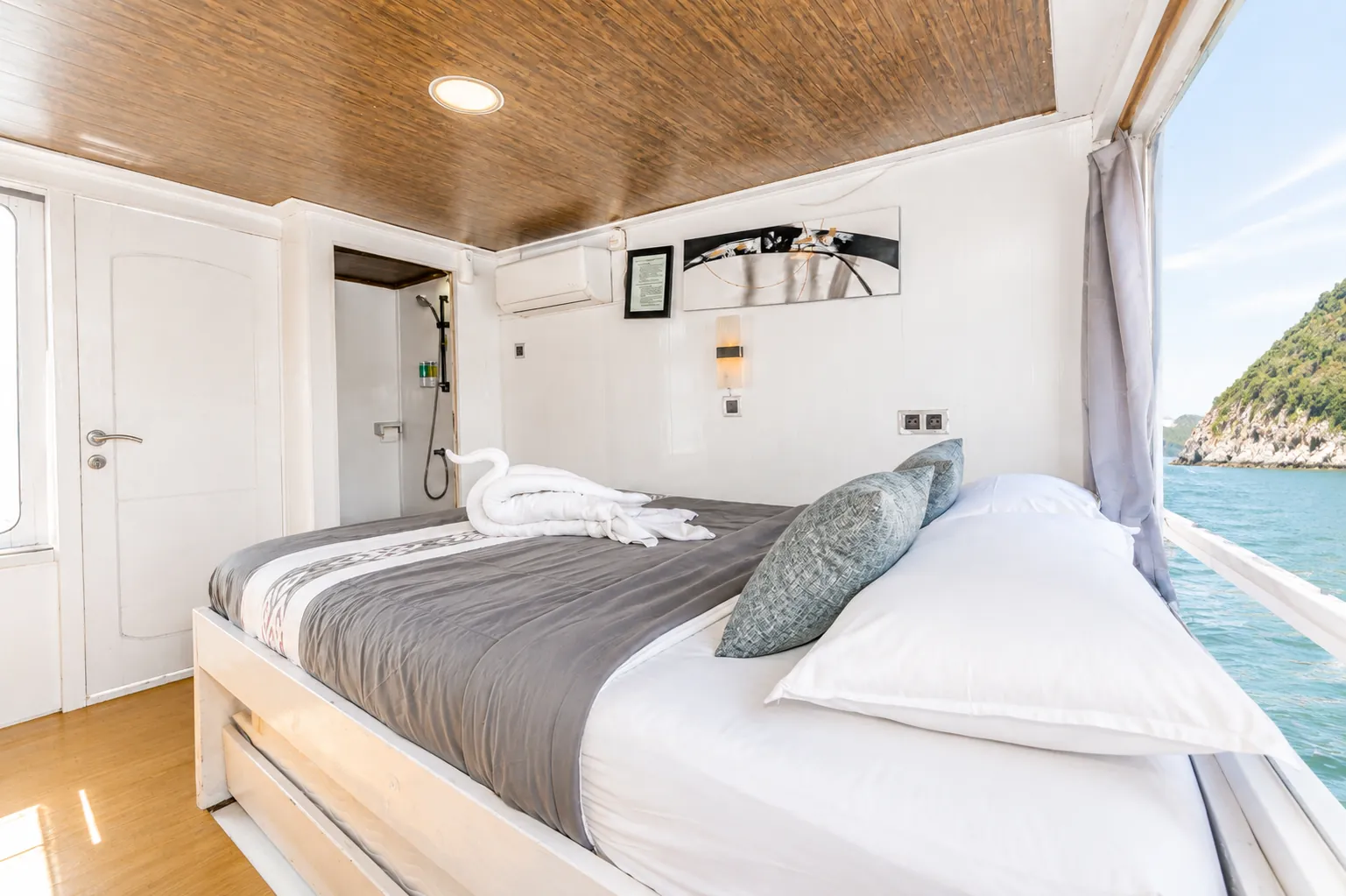 Private Cabin
