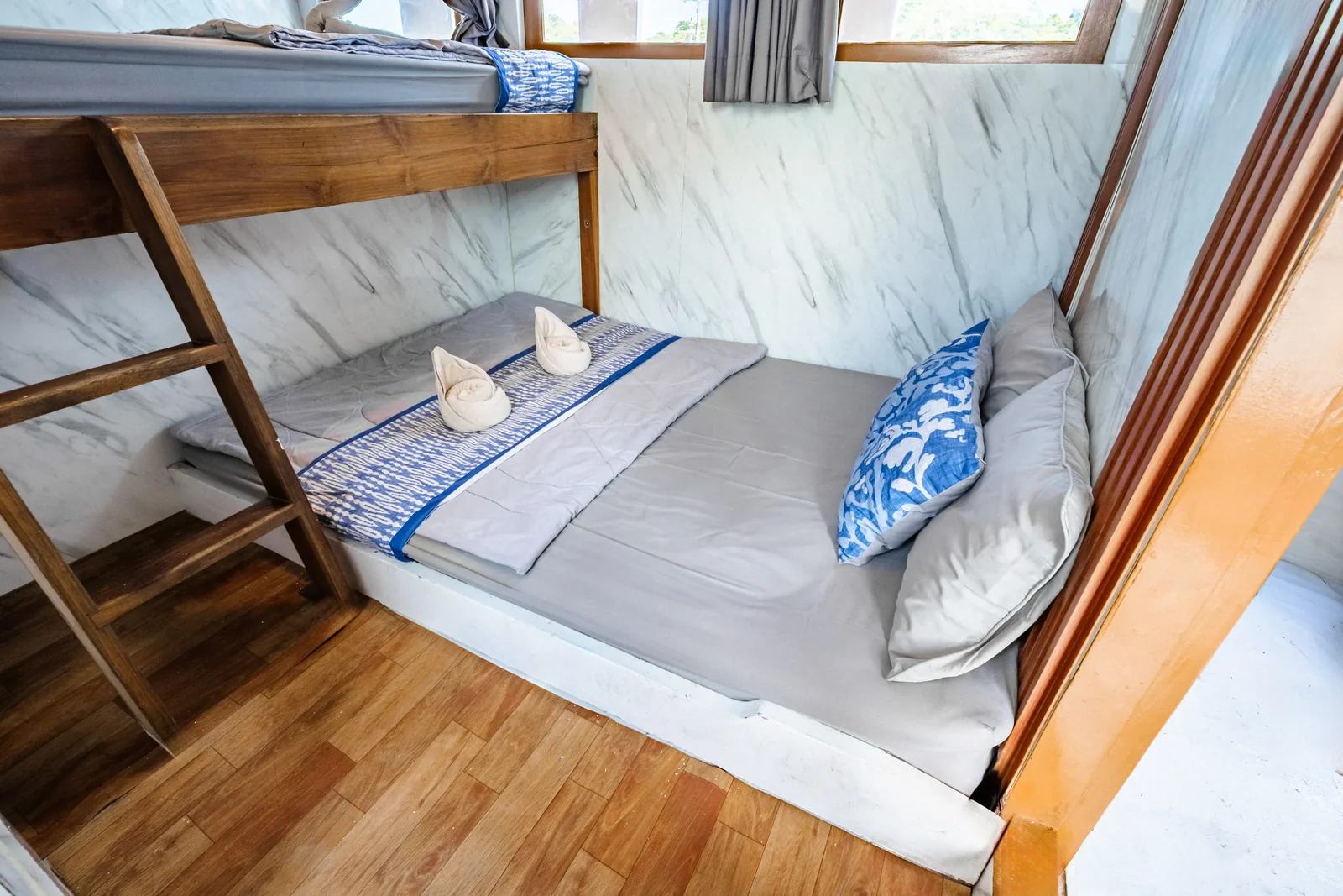 Shared Cabin