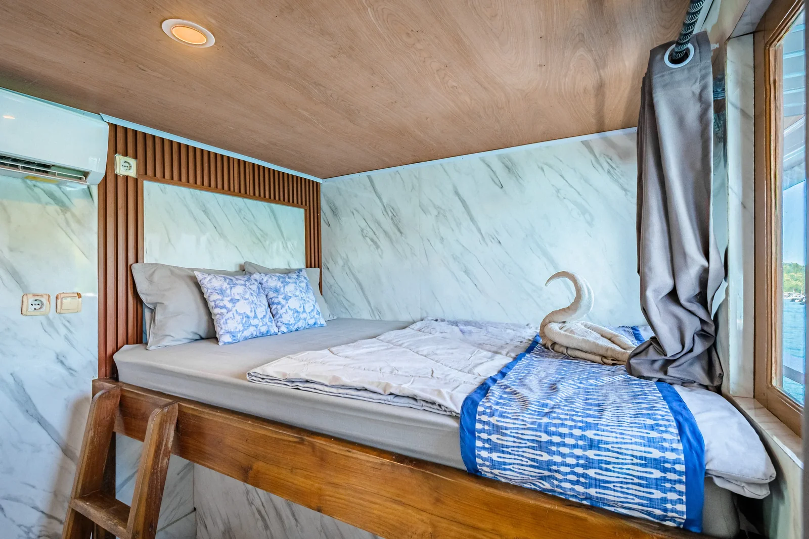 Shared Cabin