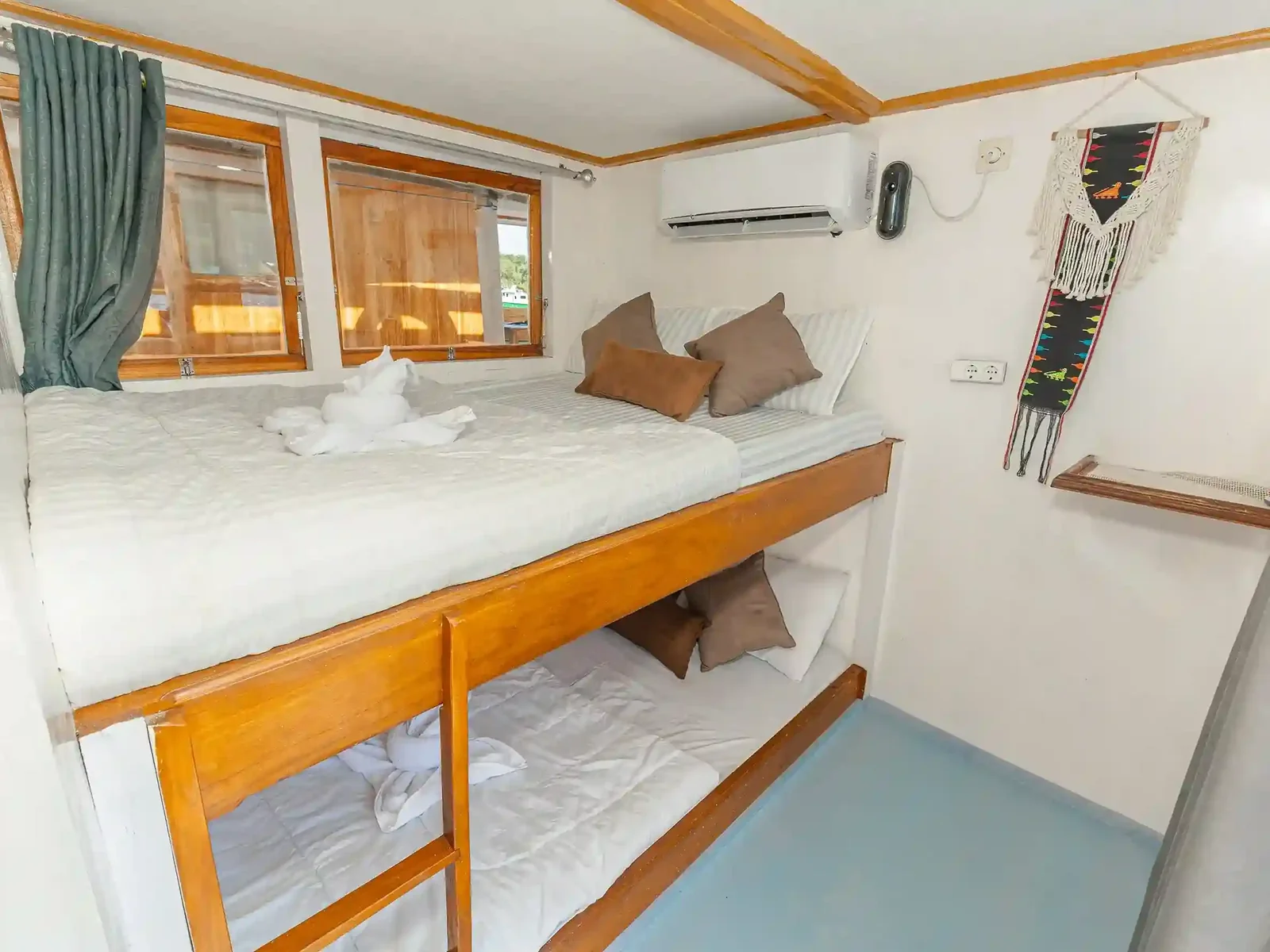 Shared Cabin