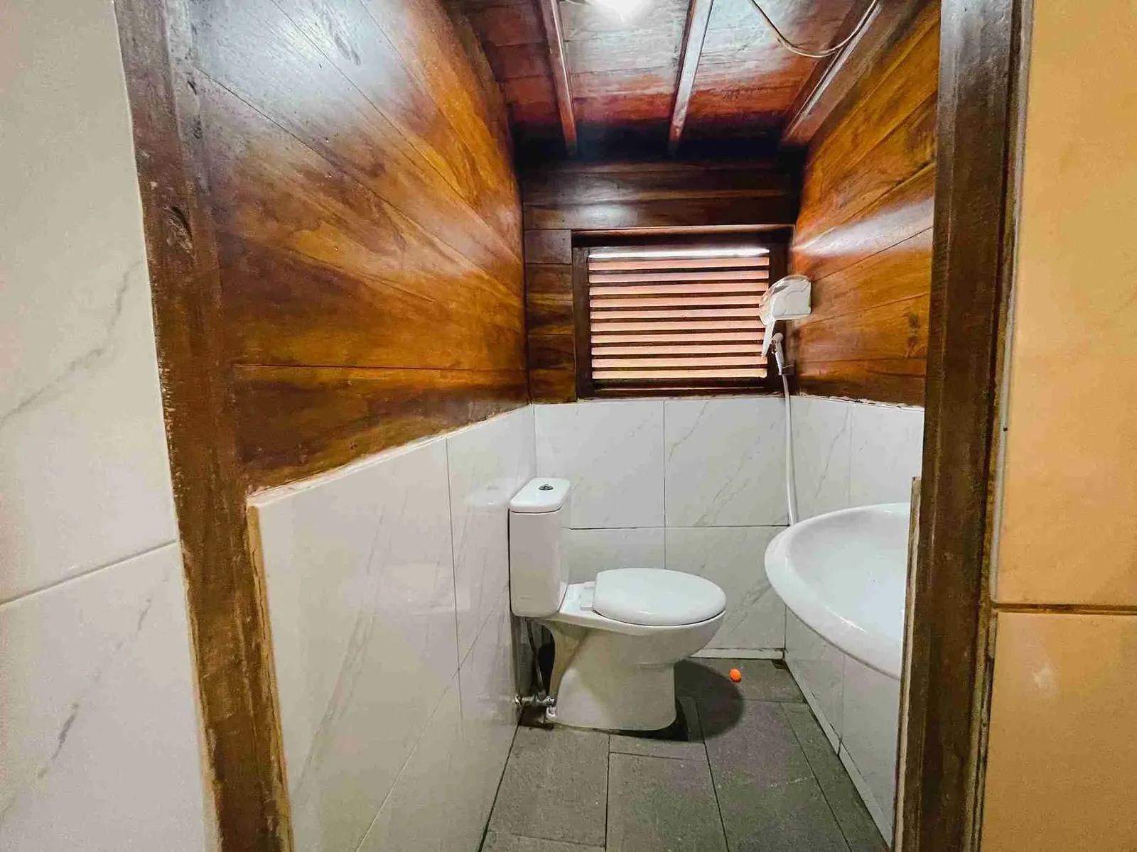 Private Cabin 1